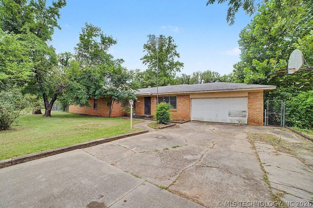 13202 E 6th Street Property Photo 2