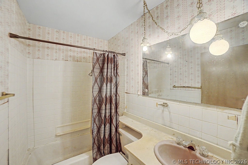 13202 E 6th Street Property Photo 10
