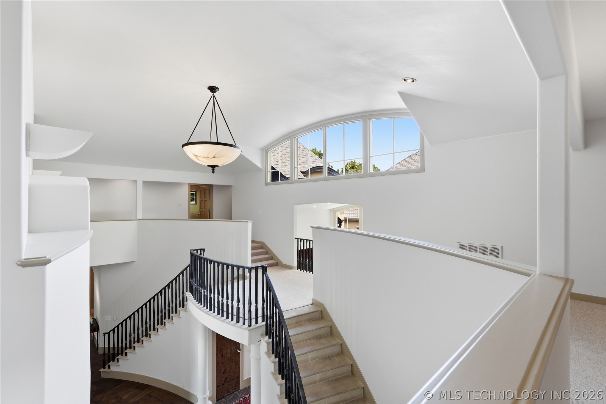 3729 S Atlanta Place Property Photo 10