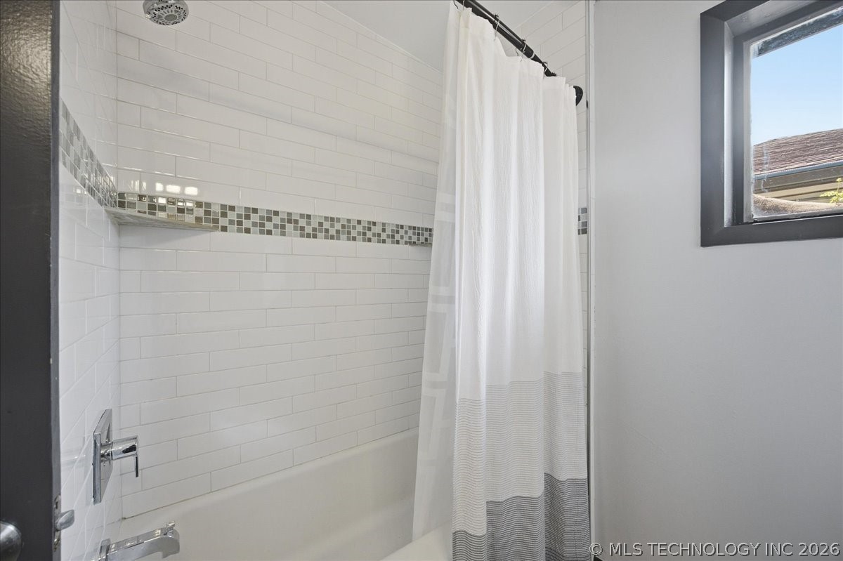 4217 S Darlington Place Property Photo 47