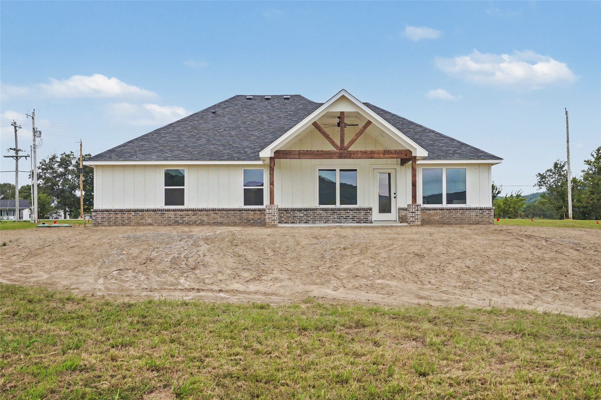 1445 S 4260 Road Property Photo 27