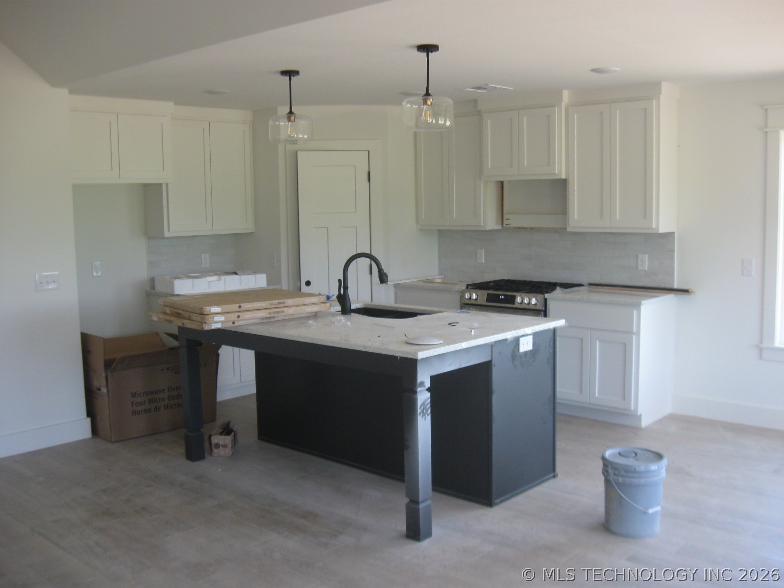 1445 S 4260 Road Property Photo 31