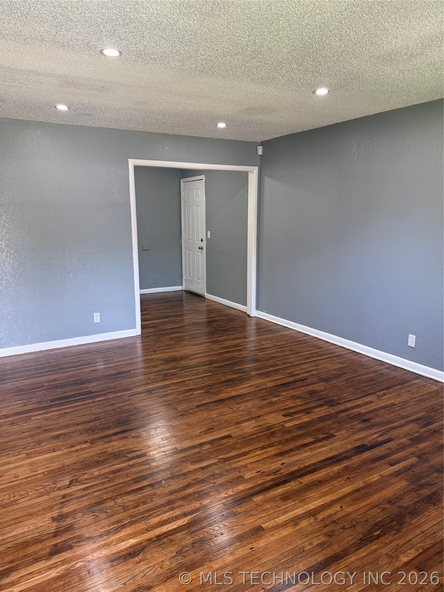 604 E 54th Street N Property Photo 9
