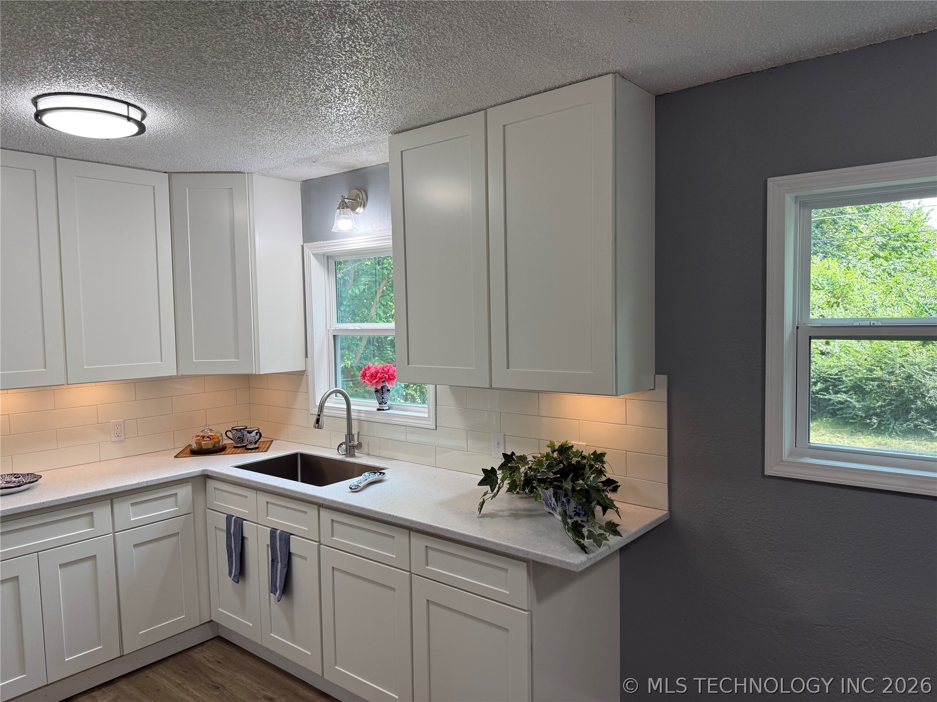 604 E 54th Street N Property Photo 12
