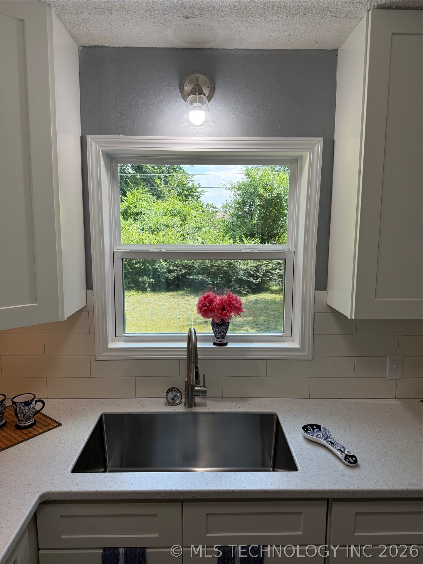 604 E 54th Street N Property Photo 15