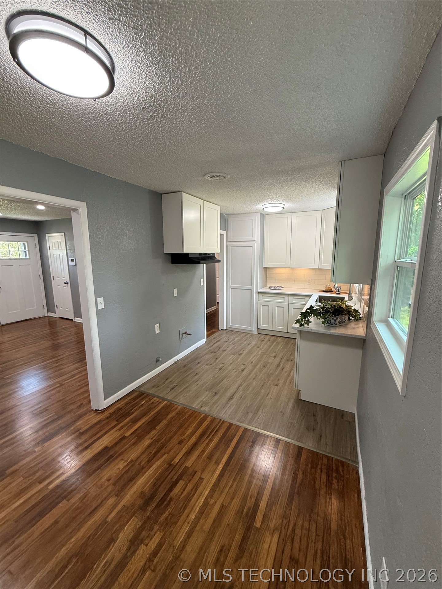 604 E 54th Street N Property Photo 20
