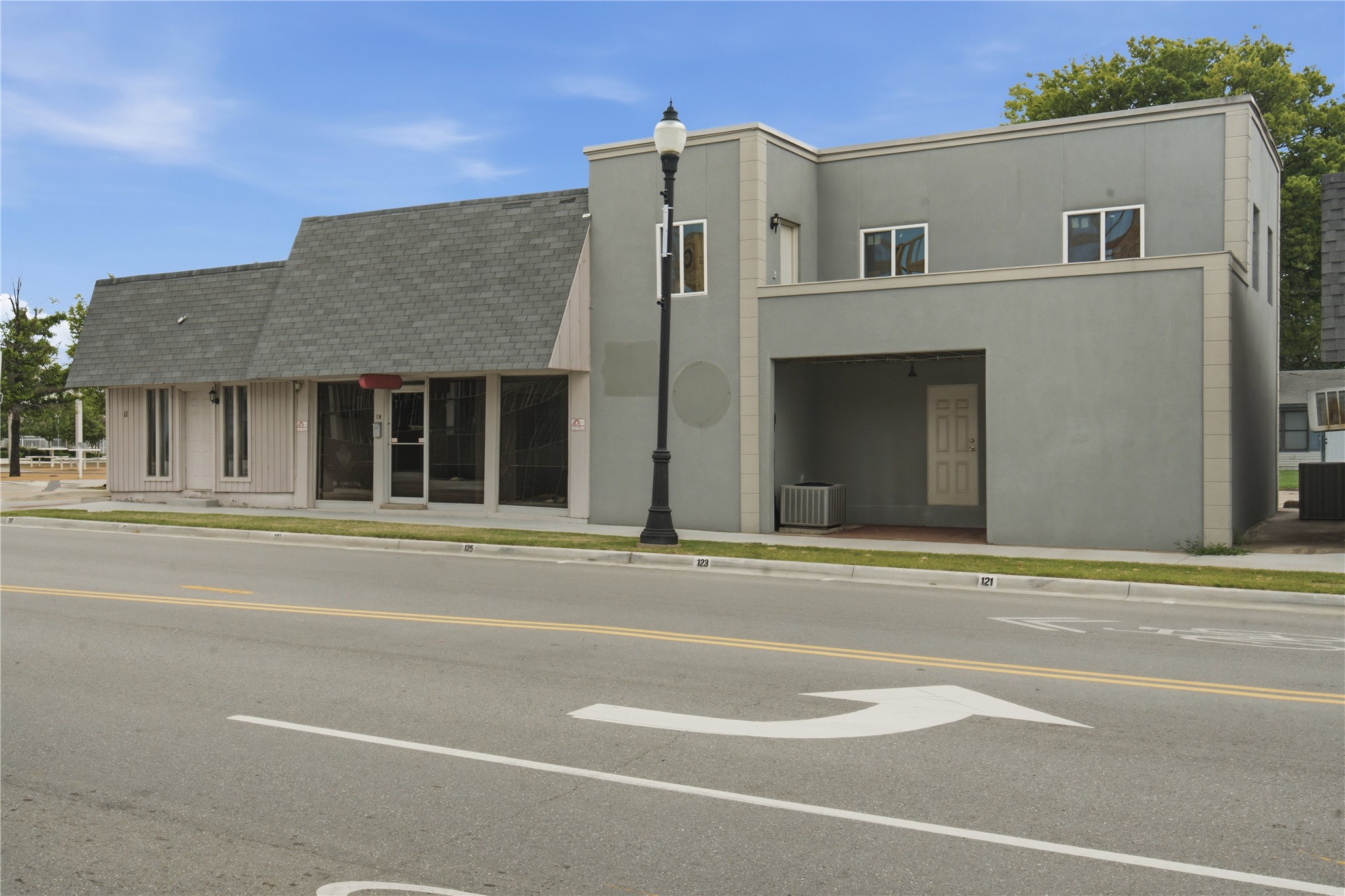 7 N Main Street Property Photo 4