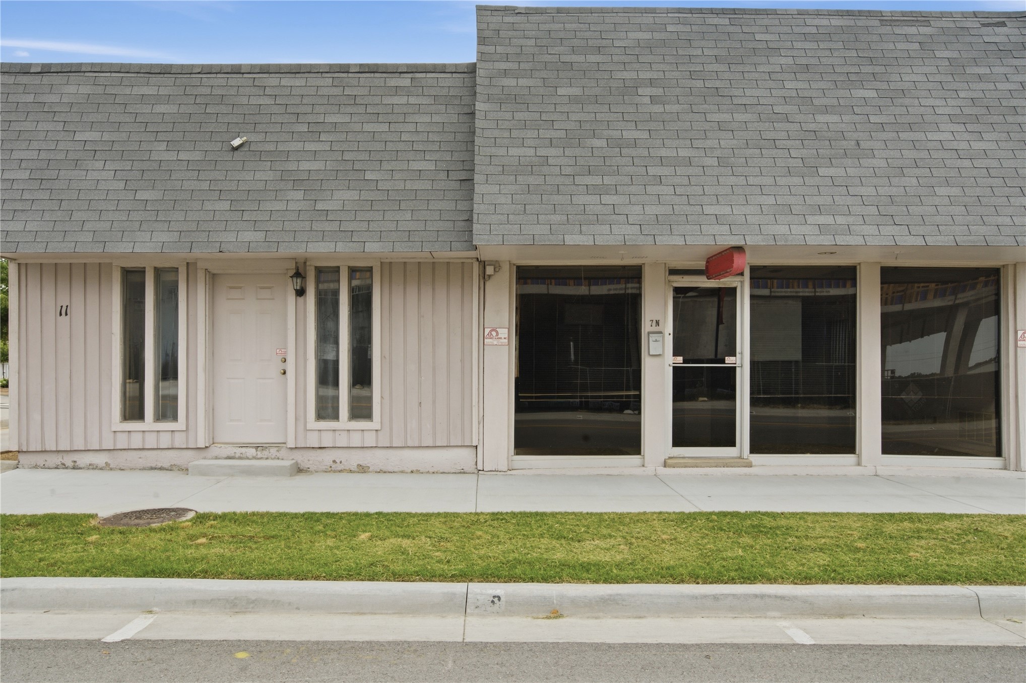 7 N Main Street Property Photo 5