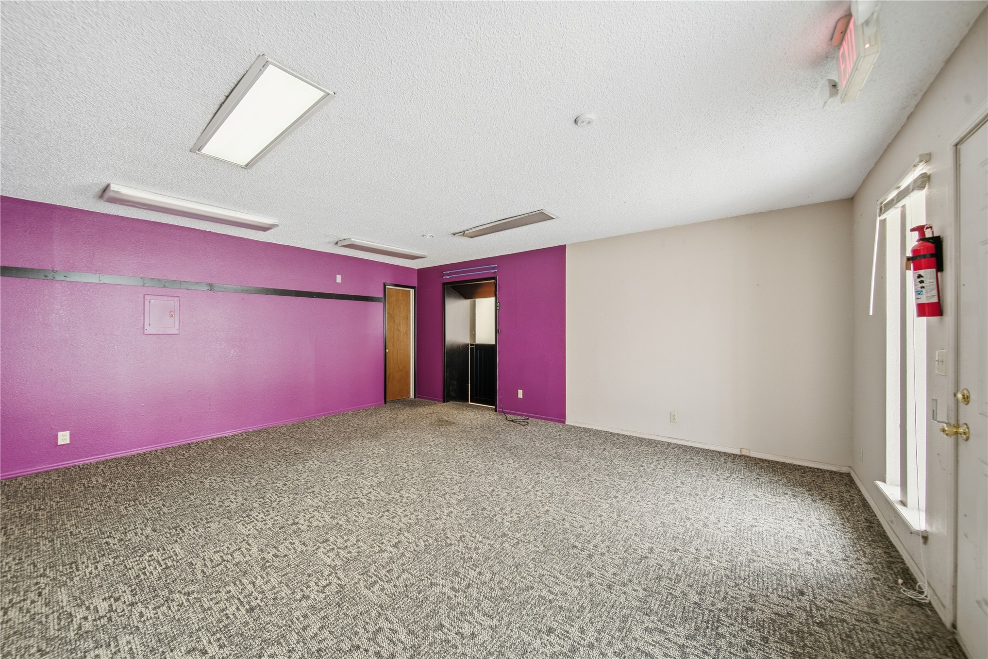 7 N Main Street Property Photo 17