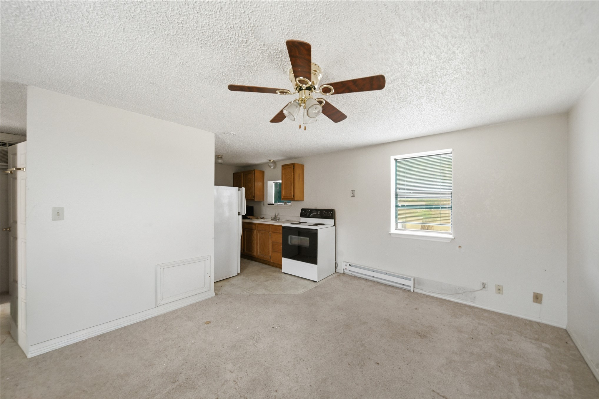 7 N Main Street Property Photo 23