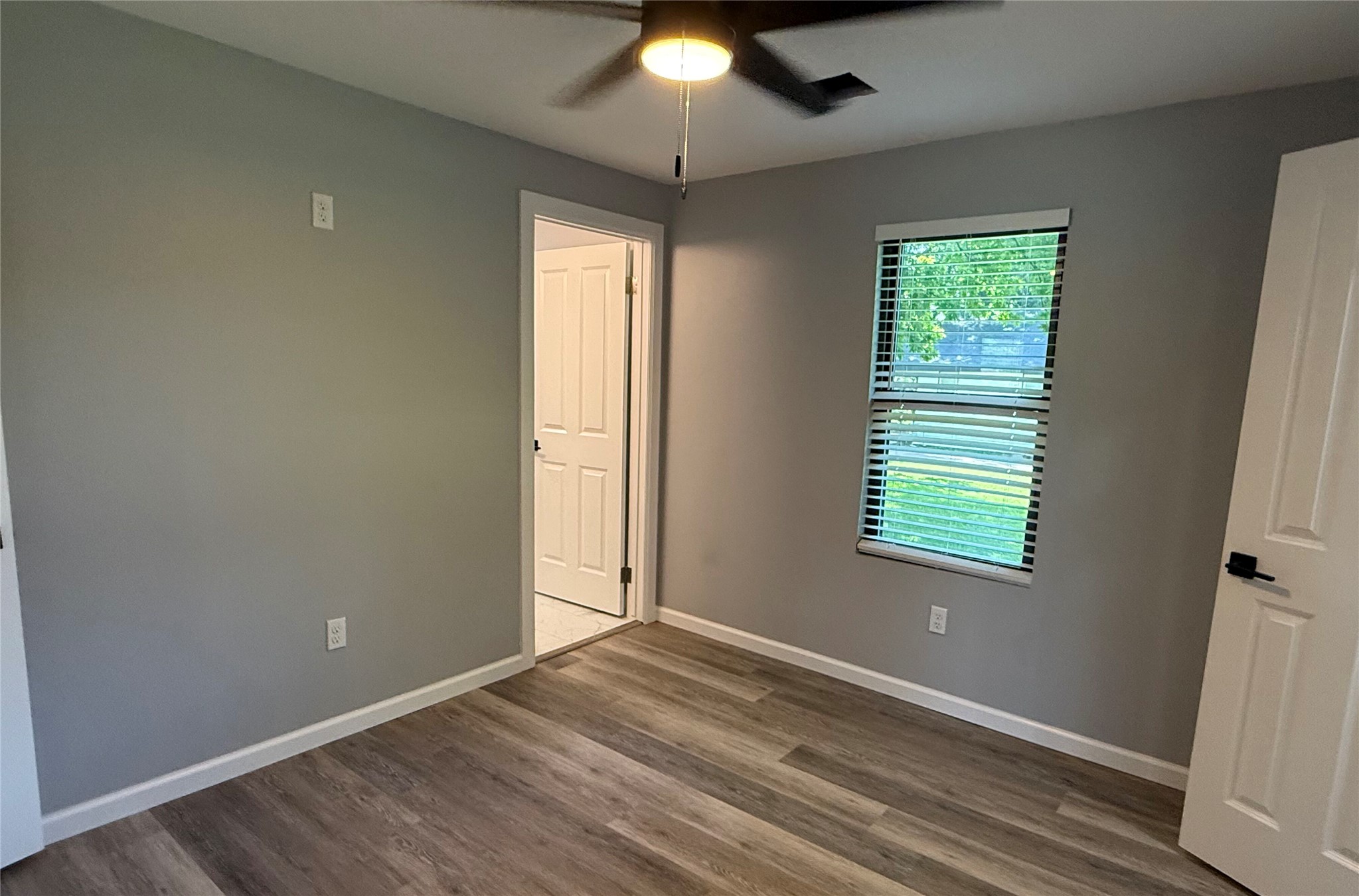 2038 N Quincy Avenue Property Photo 10