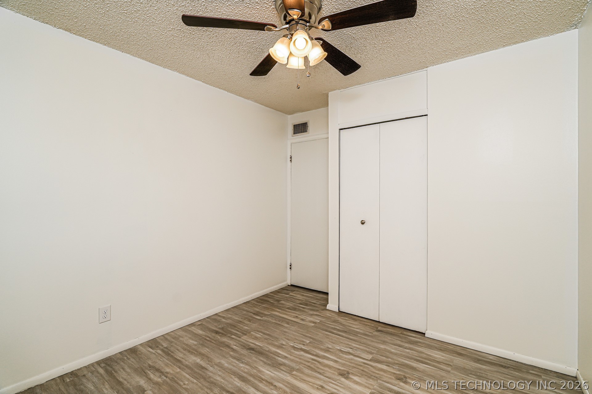 44 S 200th East Avenue Property Photo 12