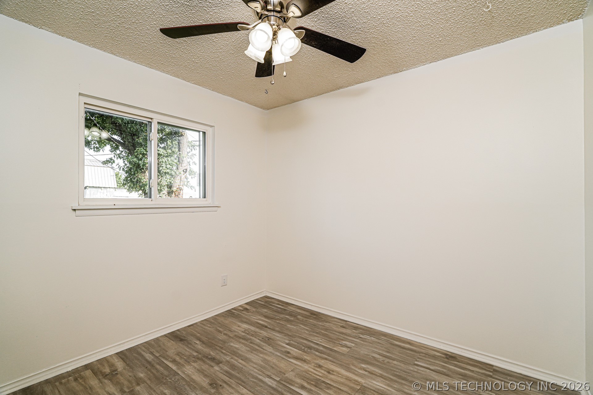 44 S 200th East Avenue Property Photo 14