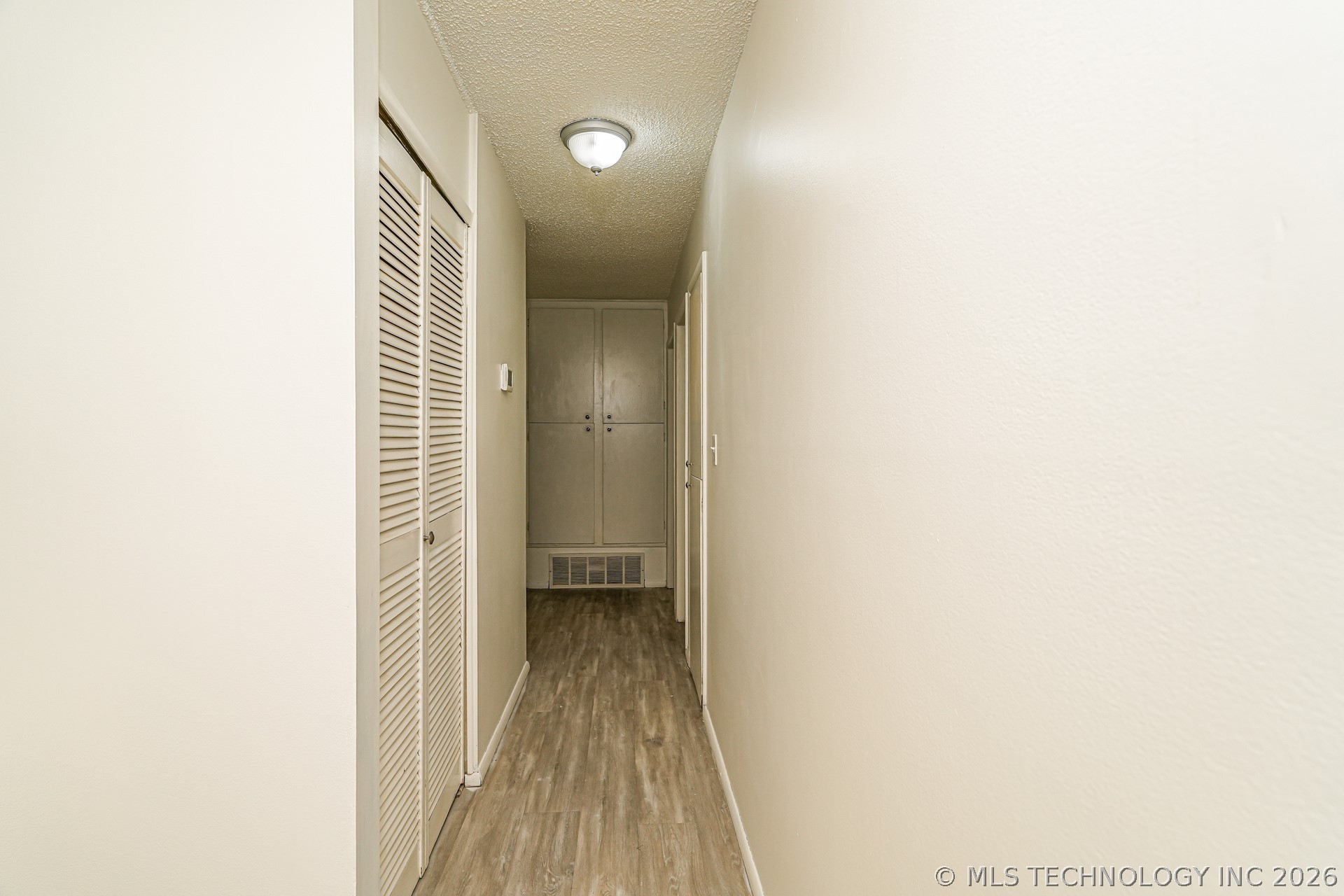 44 S 200th East Avenue Property Photo 17