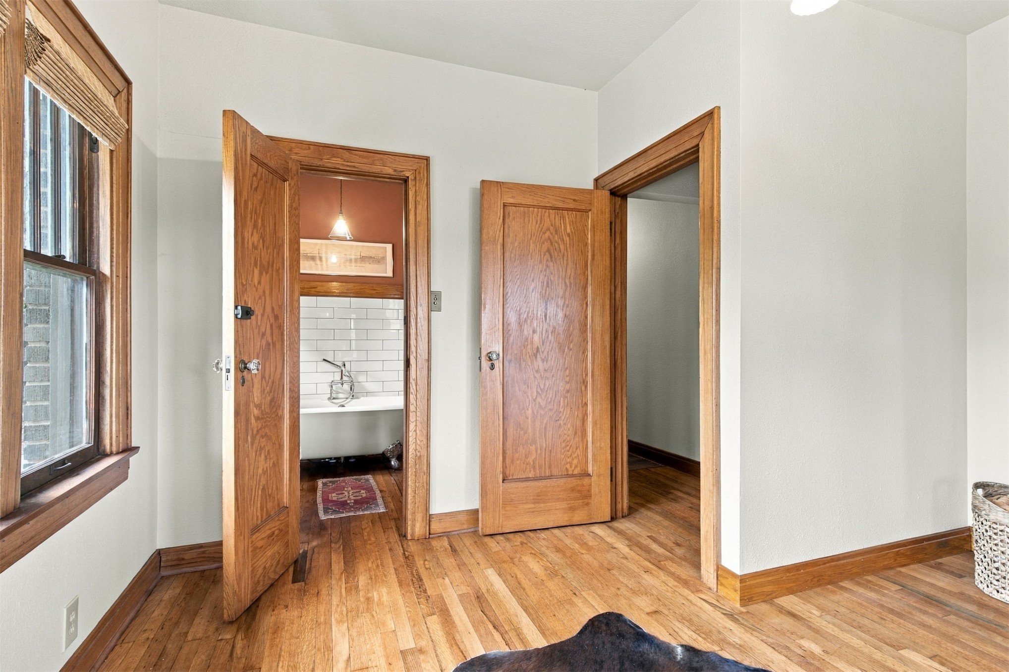 400 S Main Street Property Photo 14