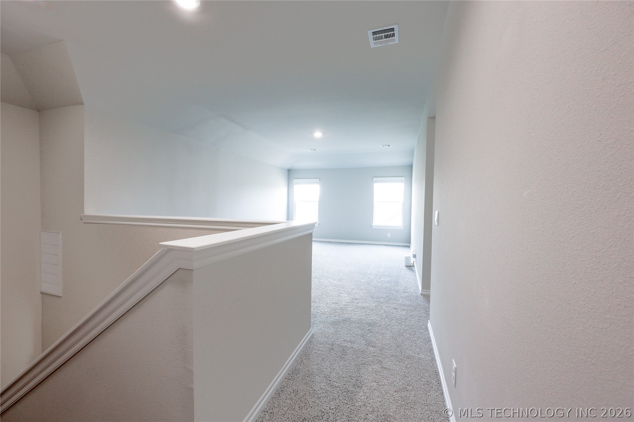 2416 W Birmingham Street Property Photo 17