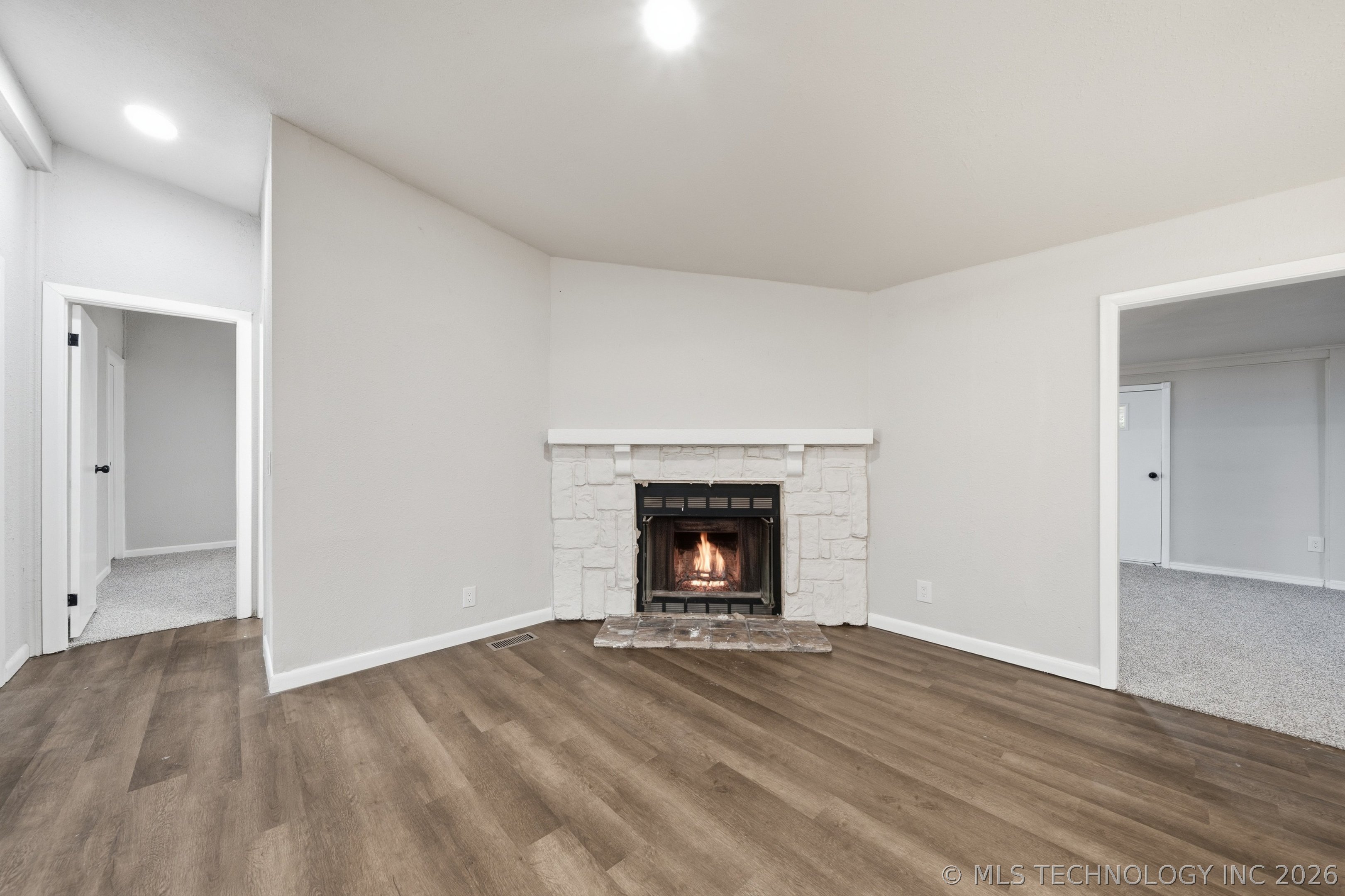 20601 E 440 Road Property Photo 9
