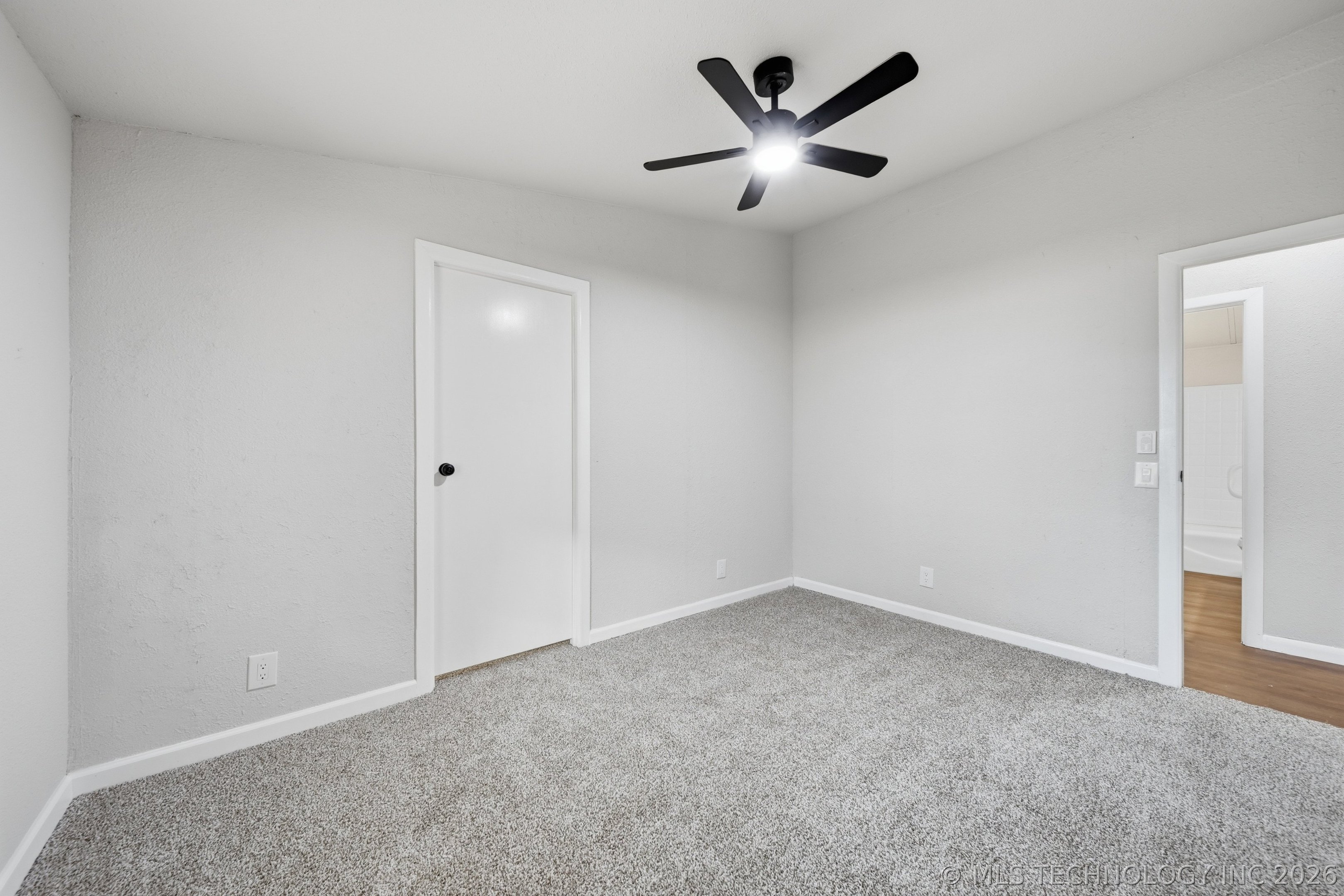 20601 E 440 Road Property Photo 24