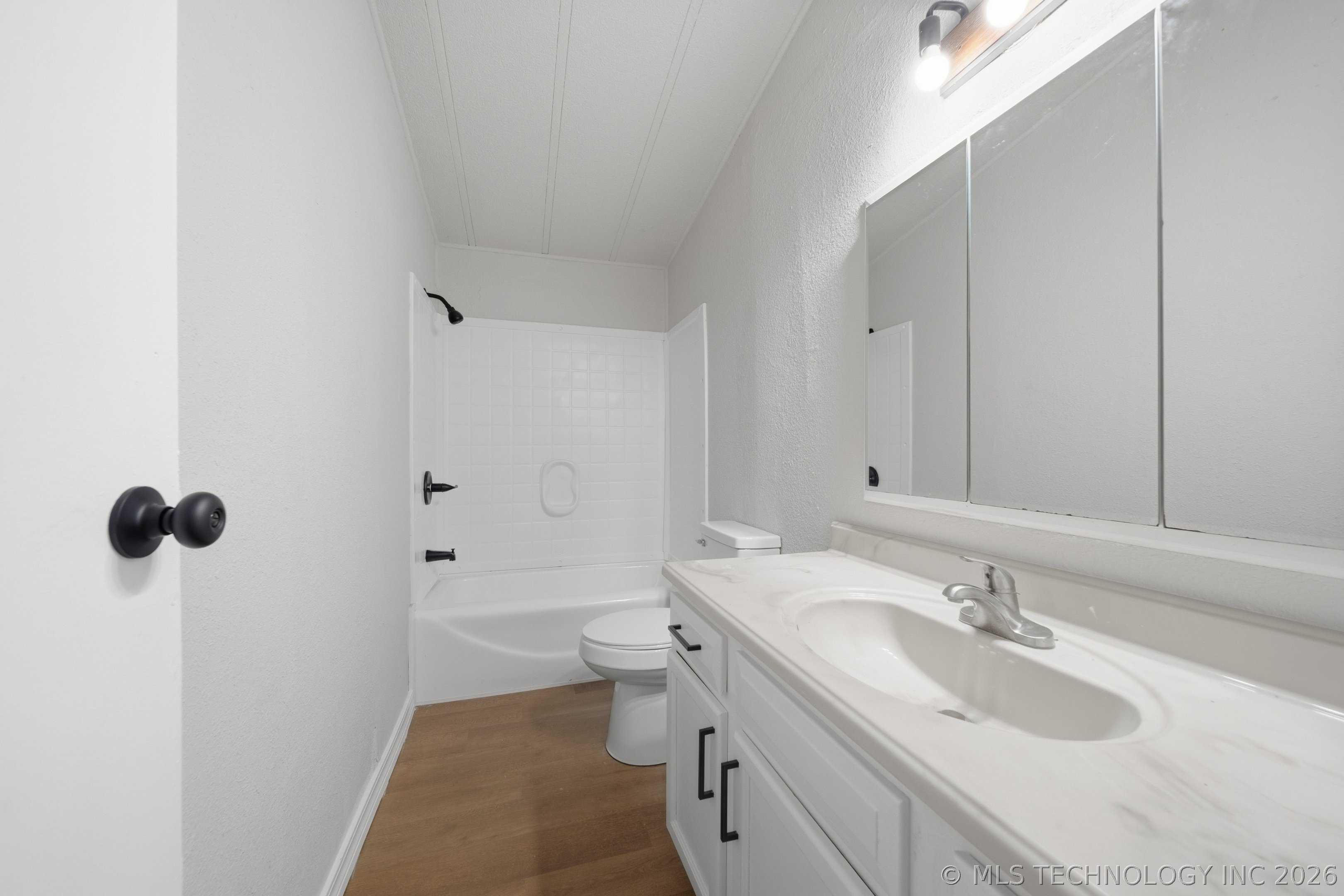 20601 E 440 Road Property Photo 27