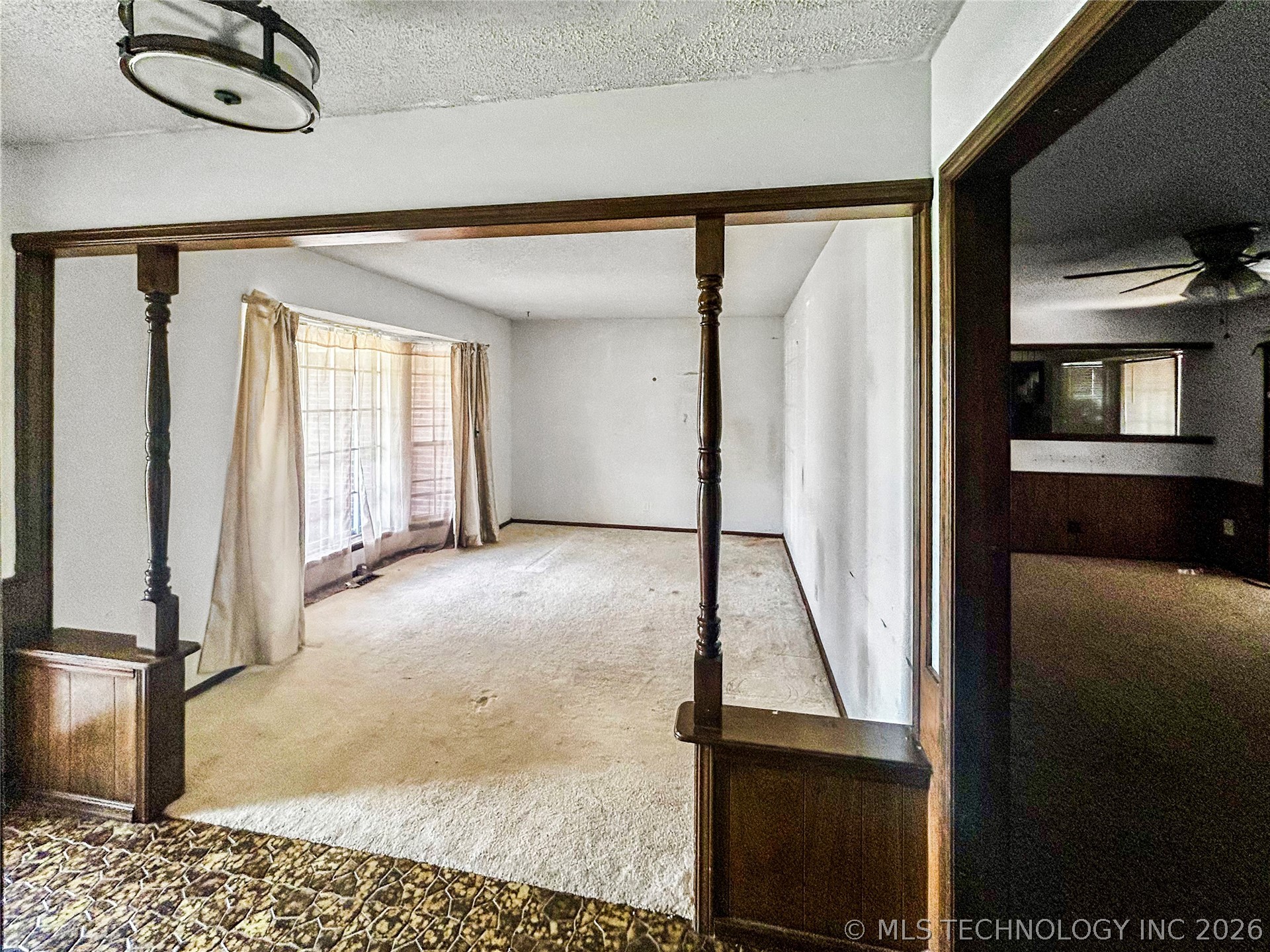 401 N Cimarron Property Photo 4