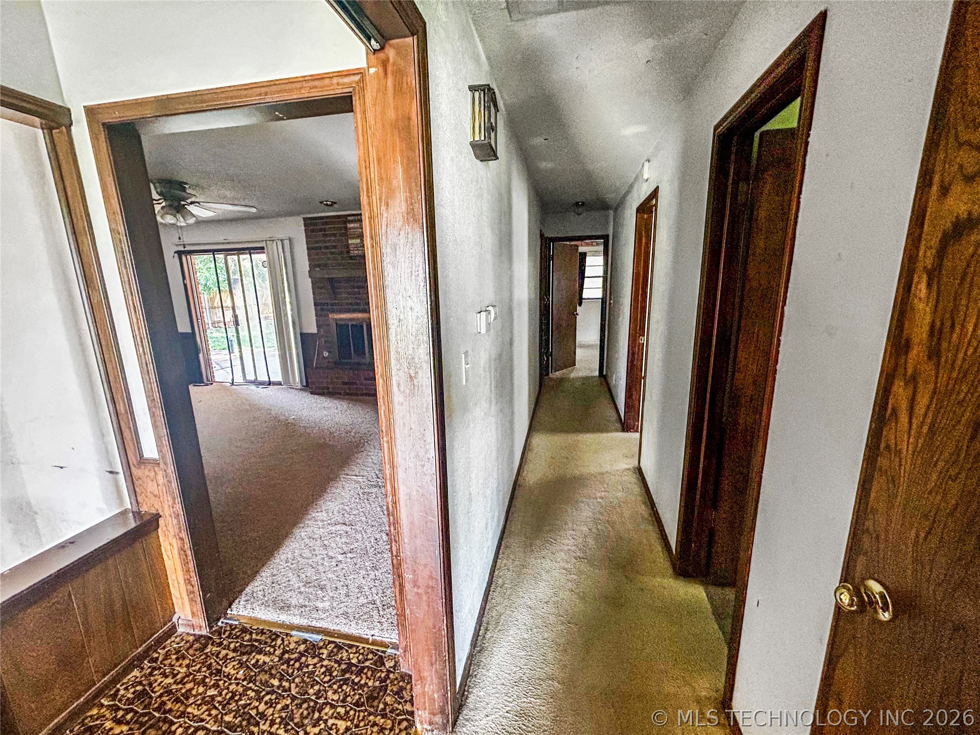 401 N Cimarron Property Photo 5