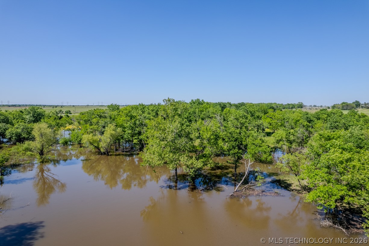 17 N 4390 Property Photo 26