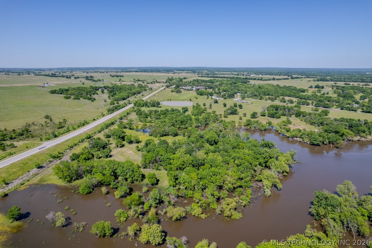 17 N 4390 Property Photo 29