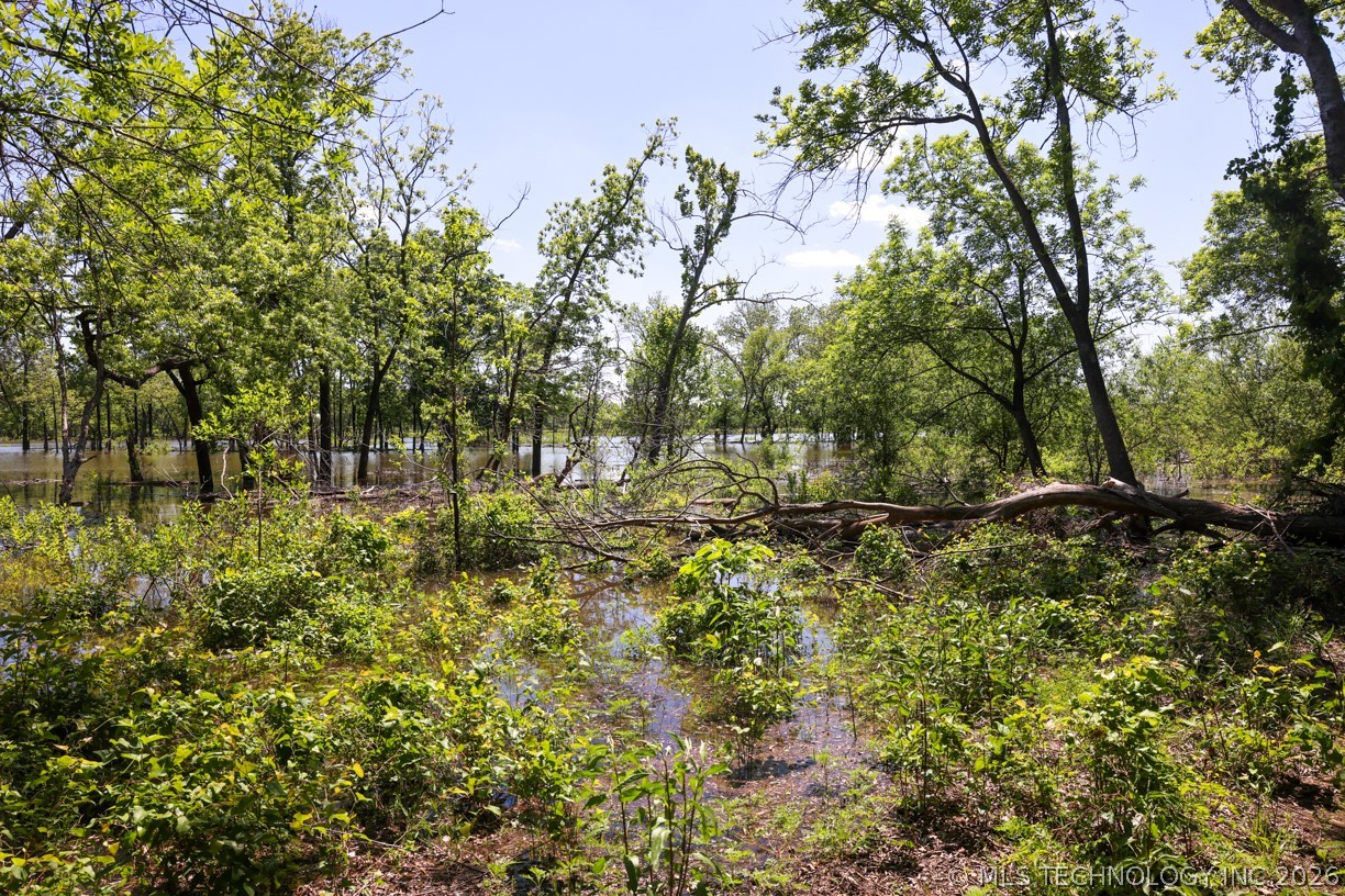 17 N 4390 Property Photo 50