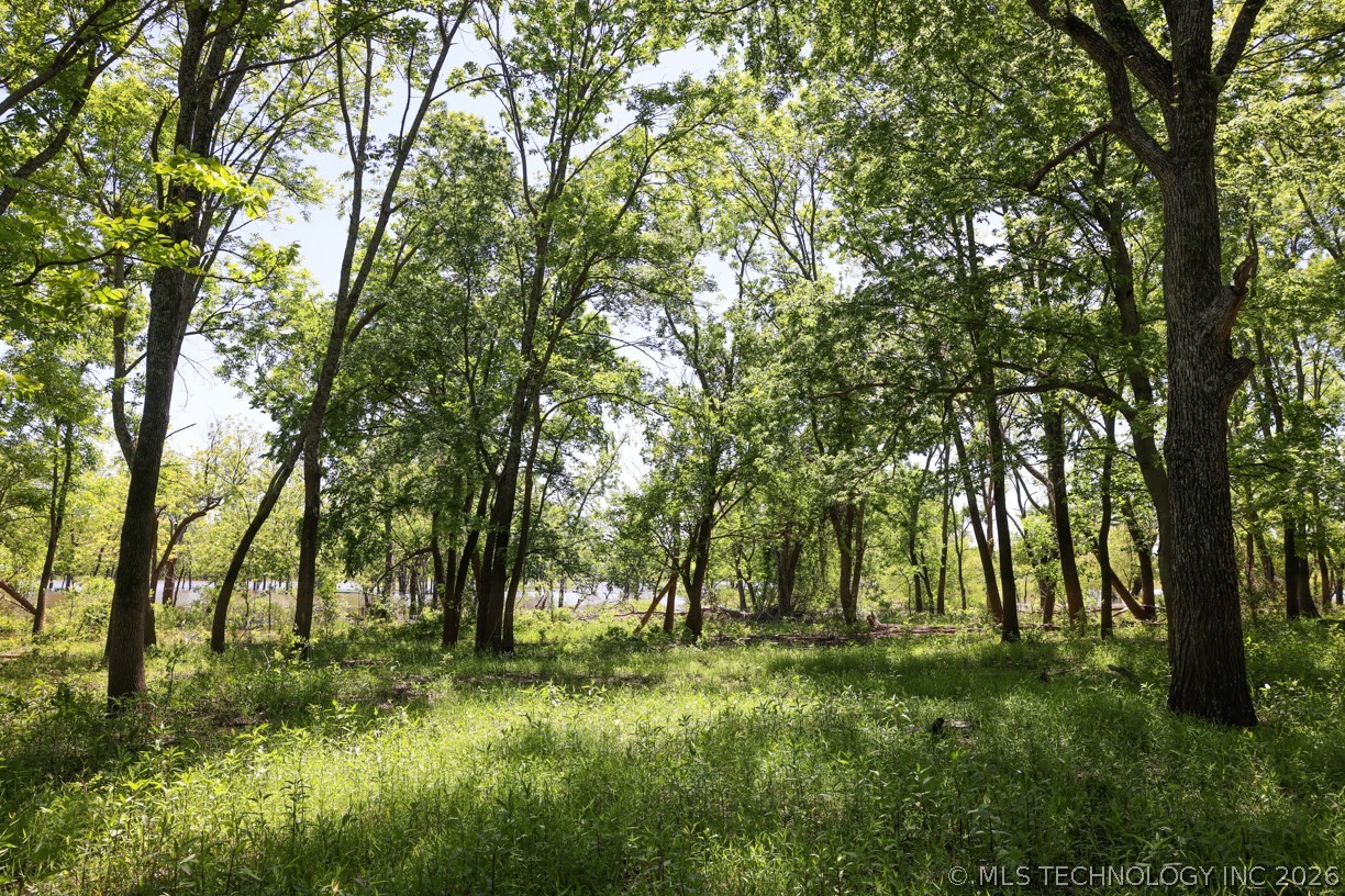 17 N 4390 Property Photo 52