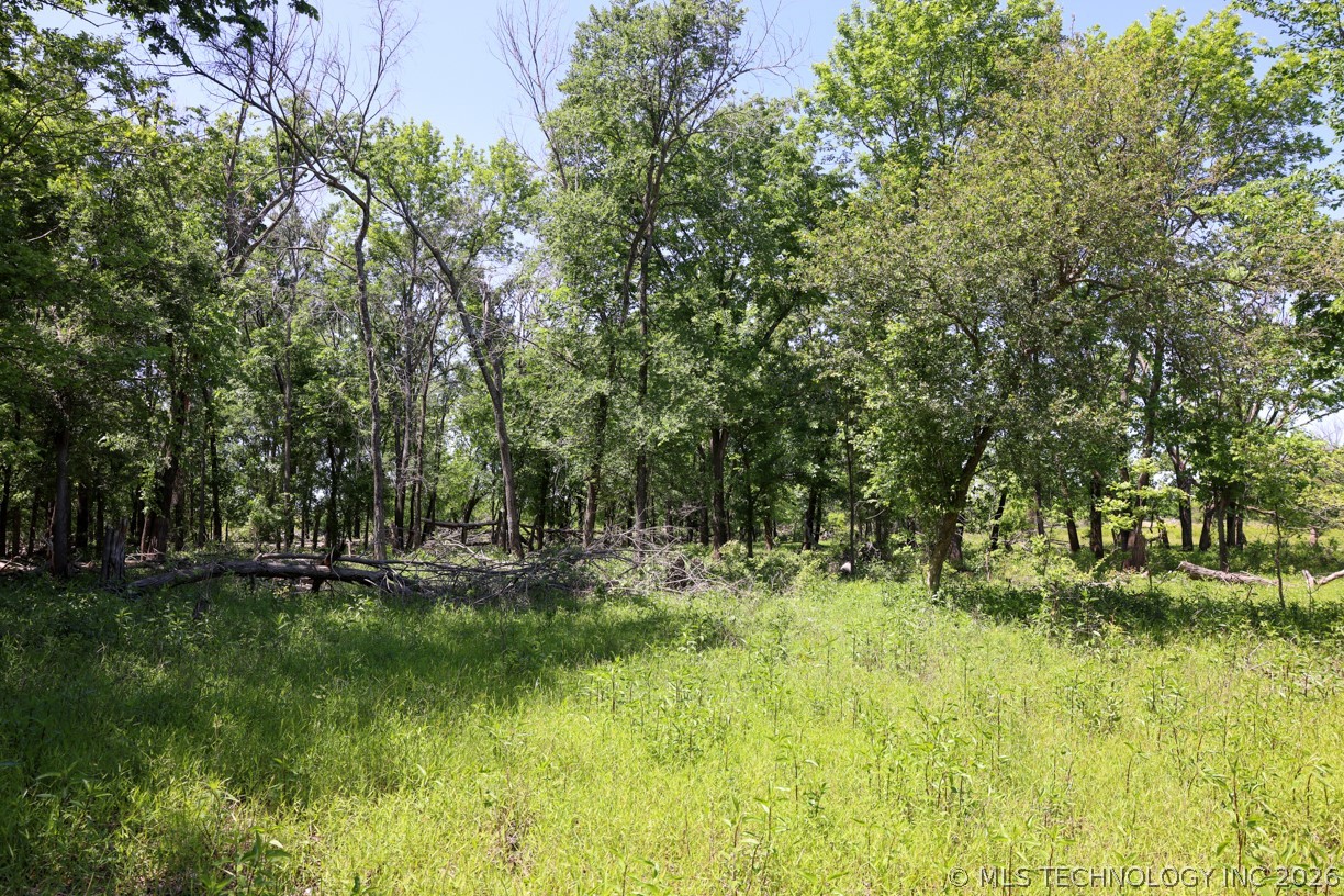 17 N 4390 Property Photo 54