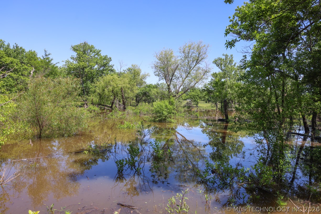 17 N 4390 Property Photo 59
