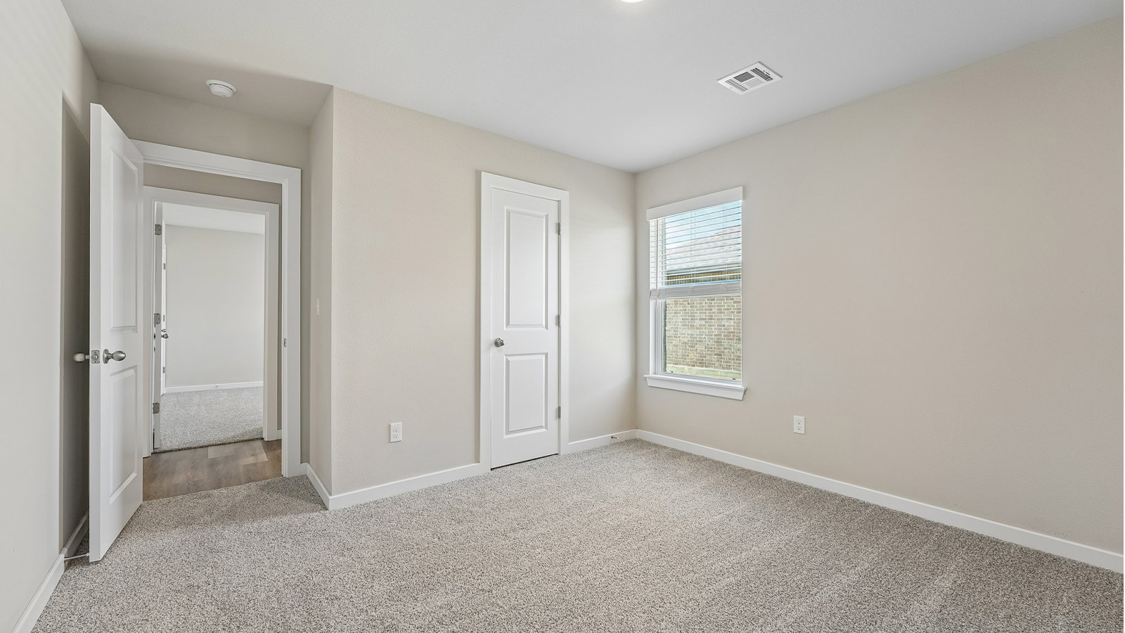 1816 S 19th Street Property Photo 9