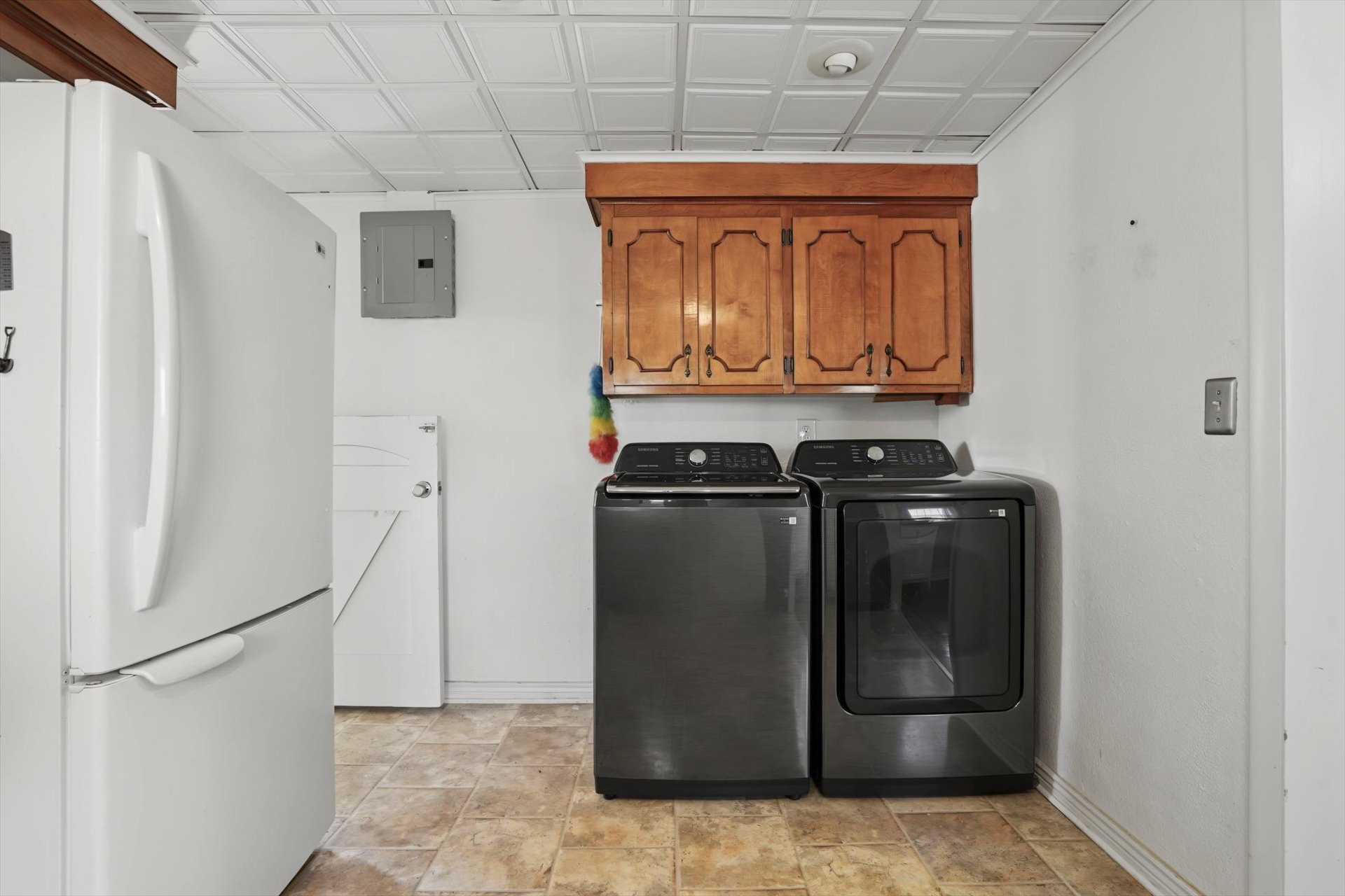 1315 S New Haven Avenue Property Photo 15