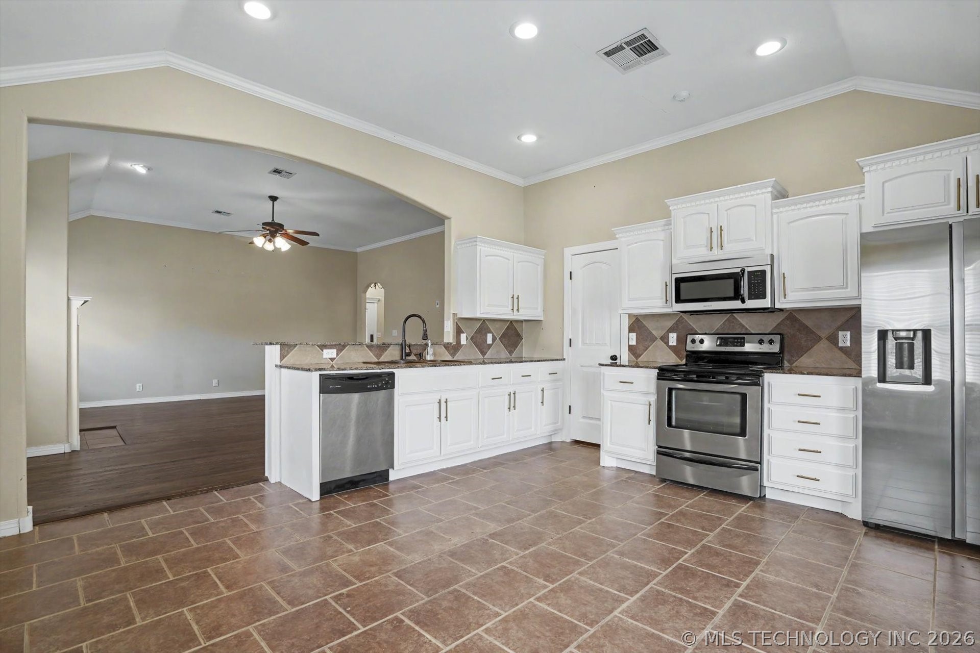 13504 S Nyssa Street Property Photo 10