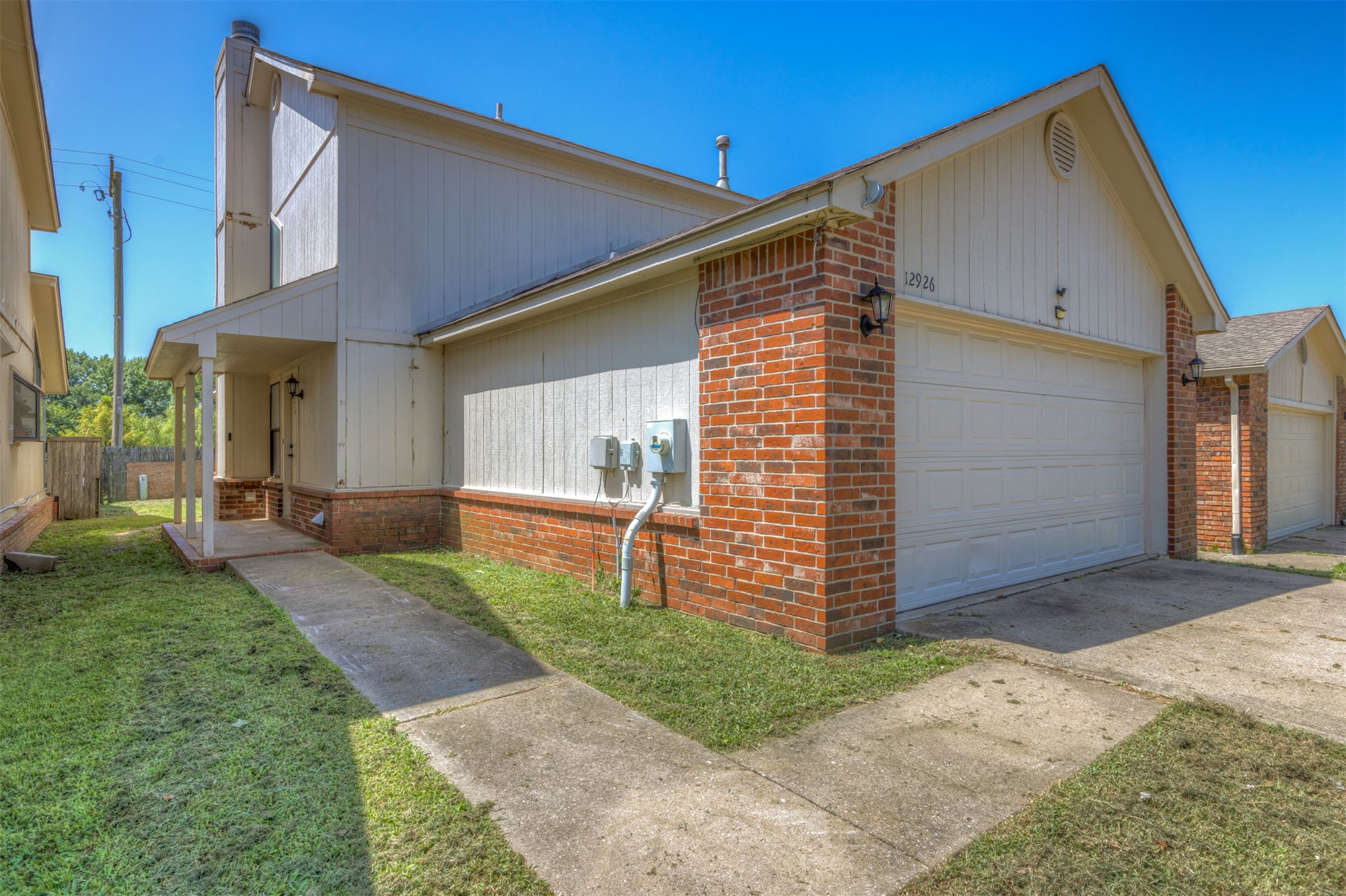 12926 E 28th Place Property Photo 12