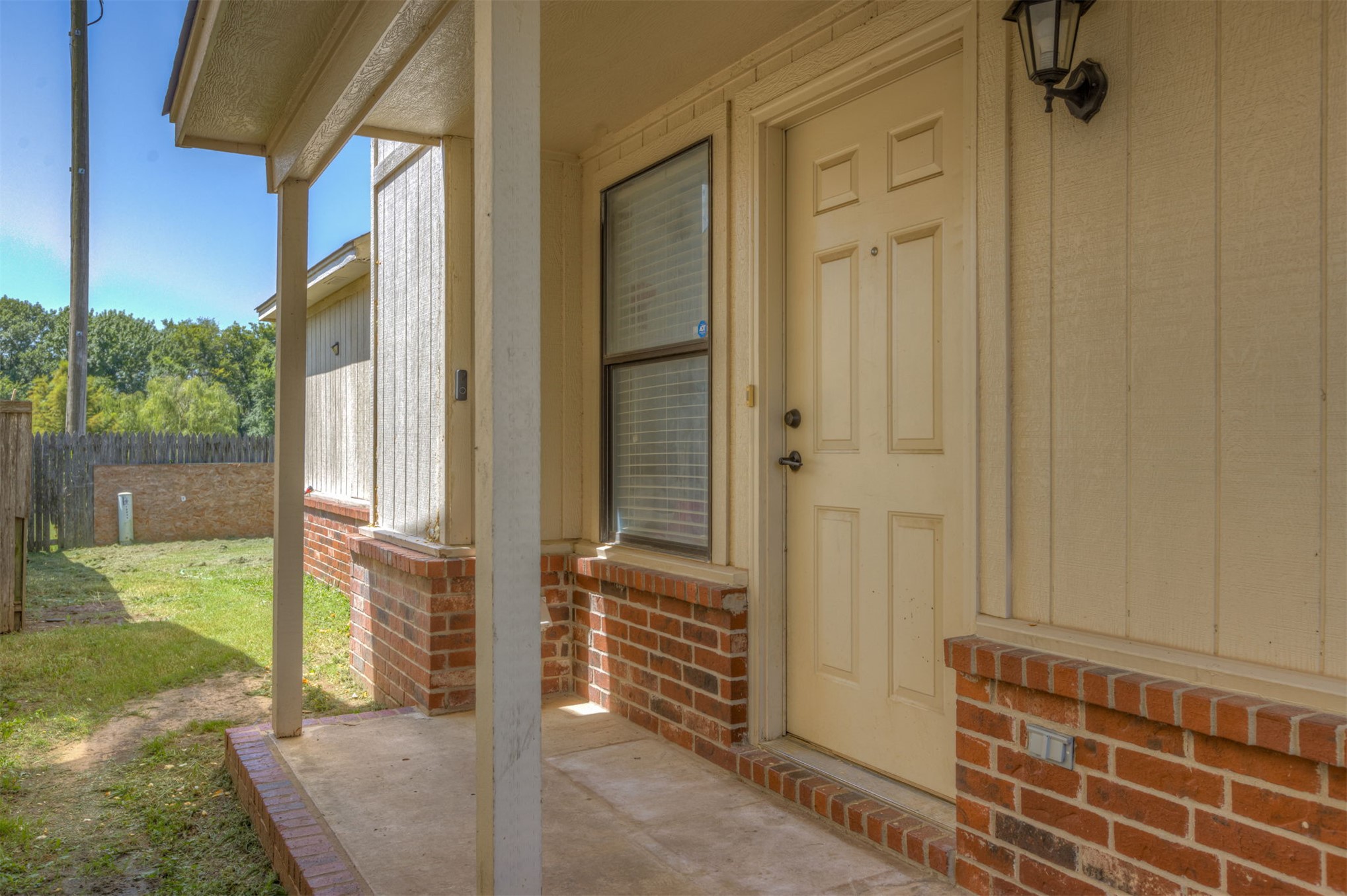 12926 E 28th Place Property Photo 14