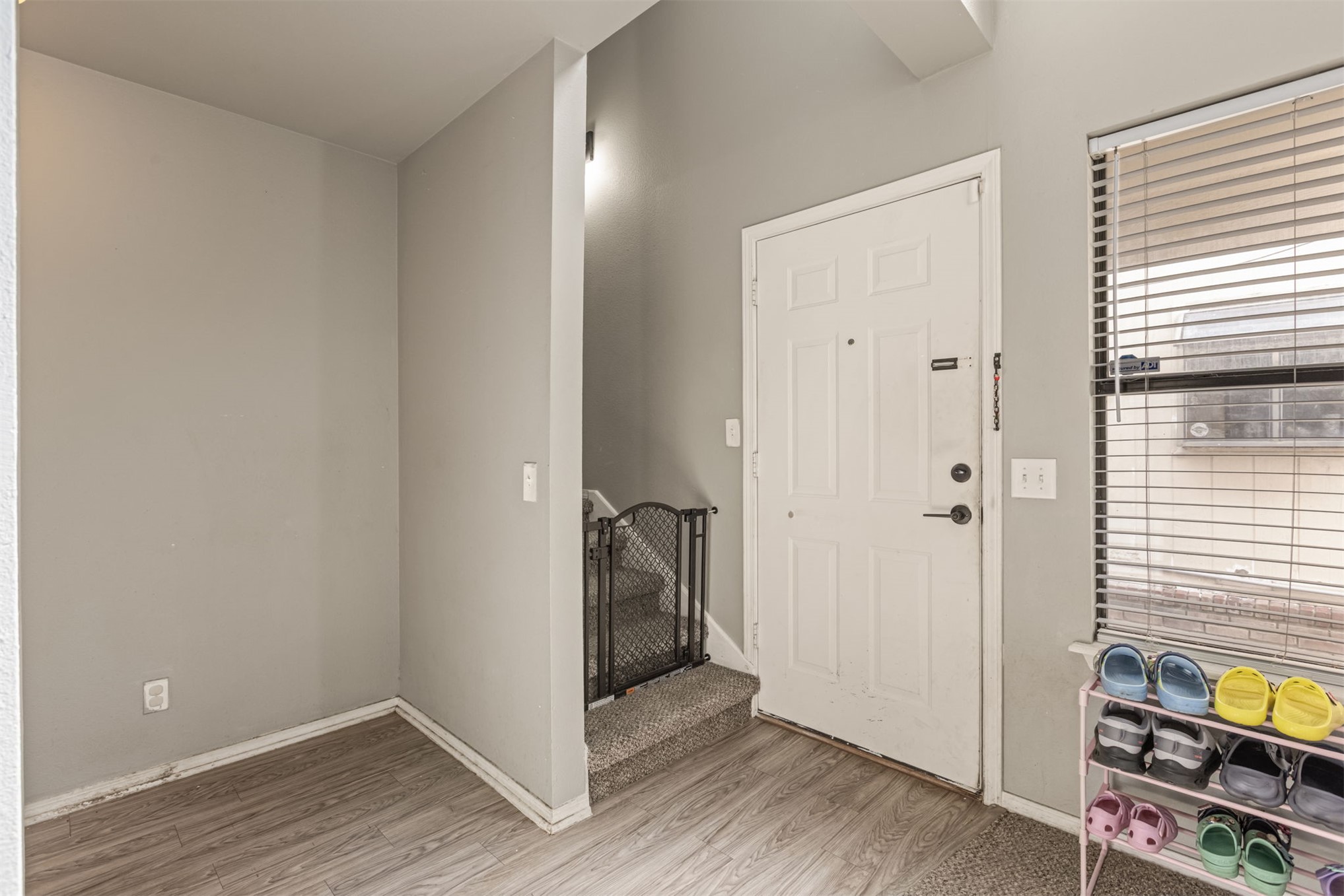 12926 E 28th Place Property Photo 15