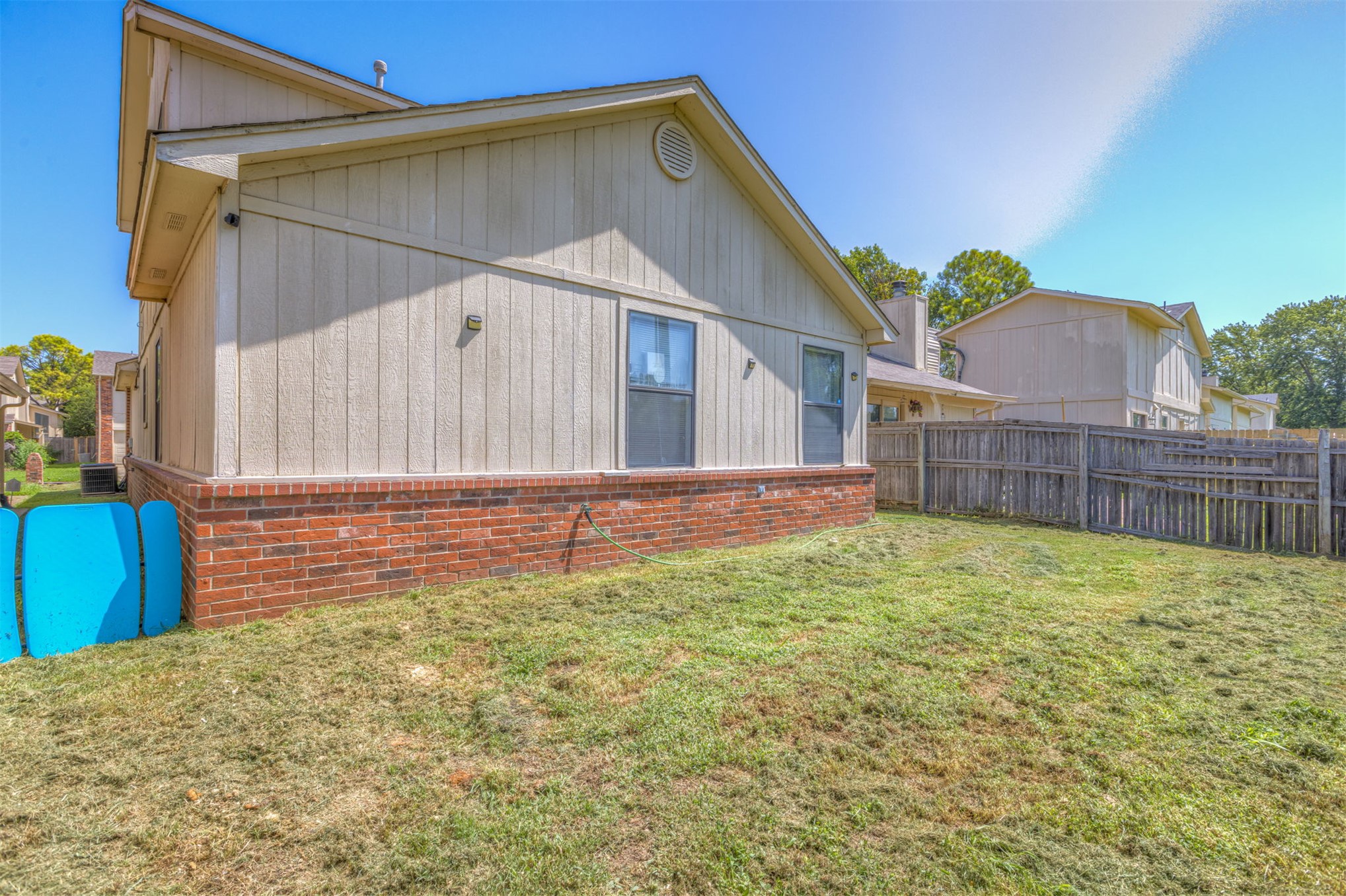 12926 E 28th Place Property Photo 39