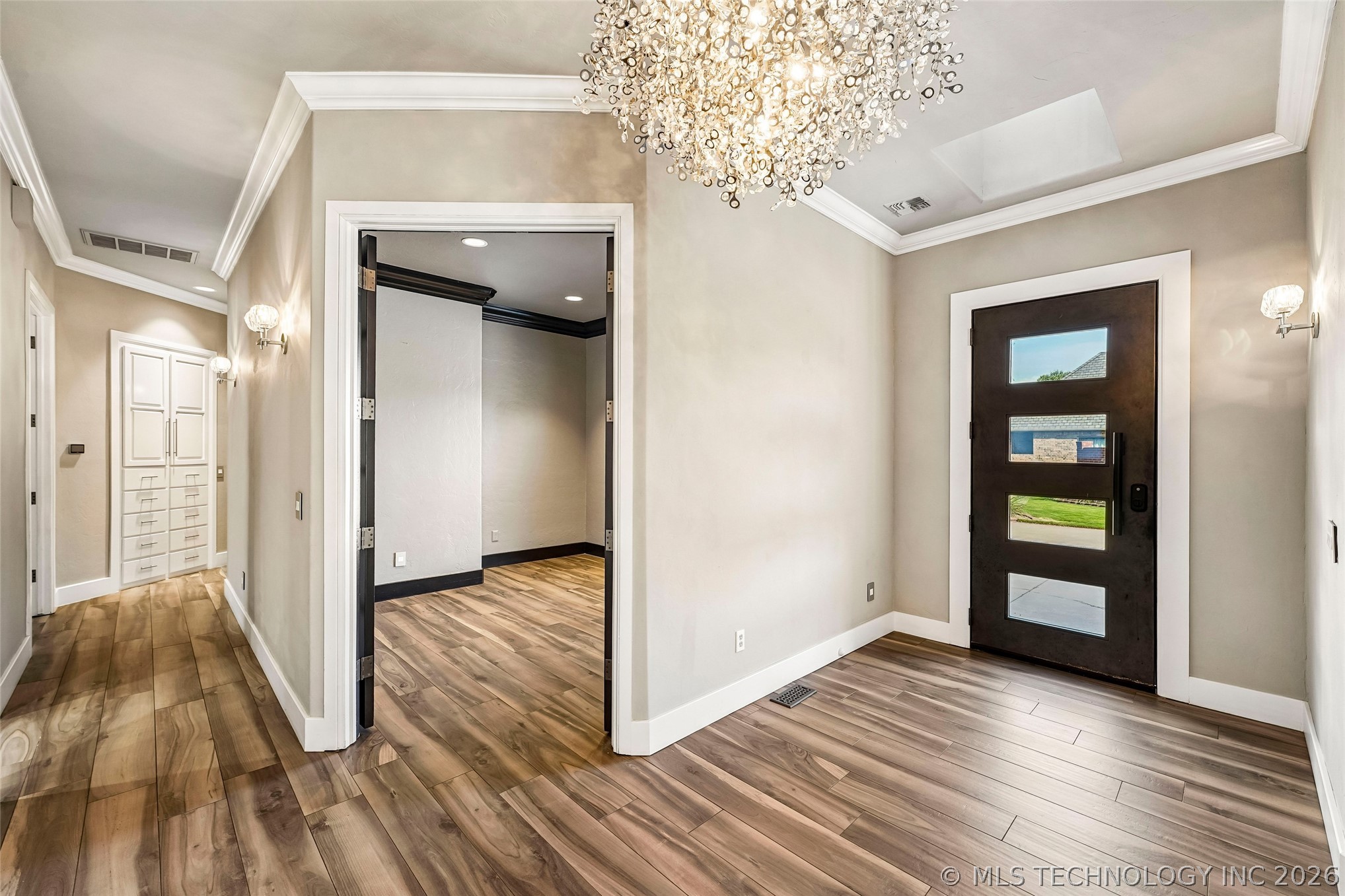 14813 Hollyhock Drive Property Photo 12