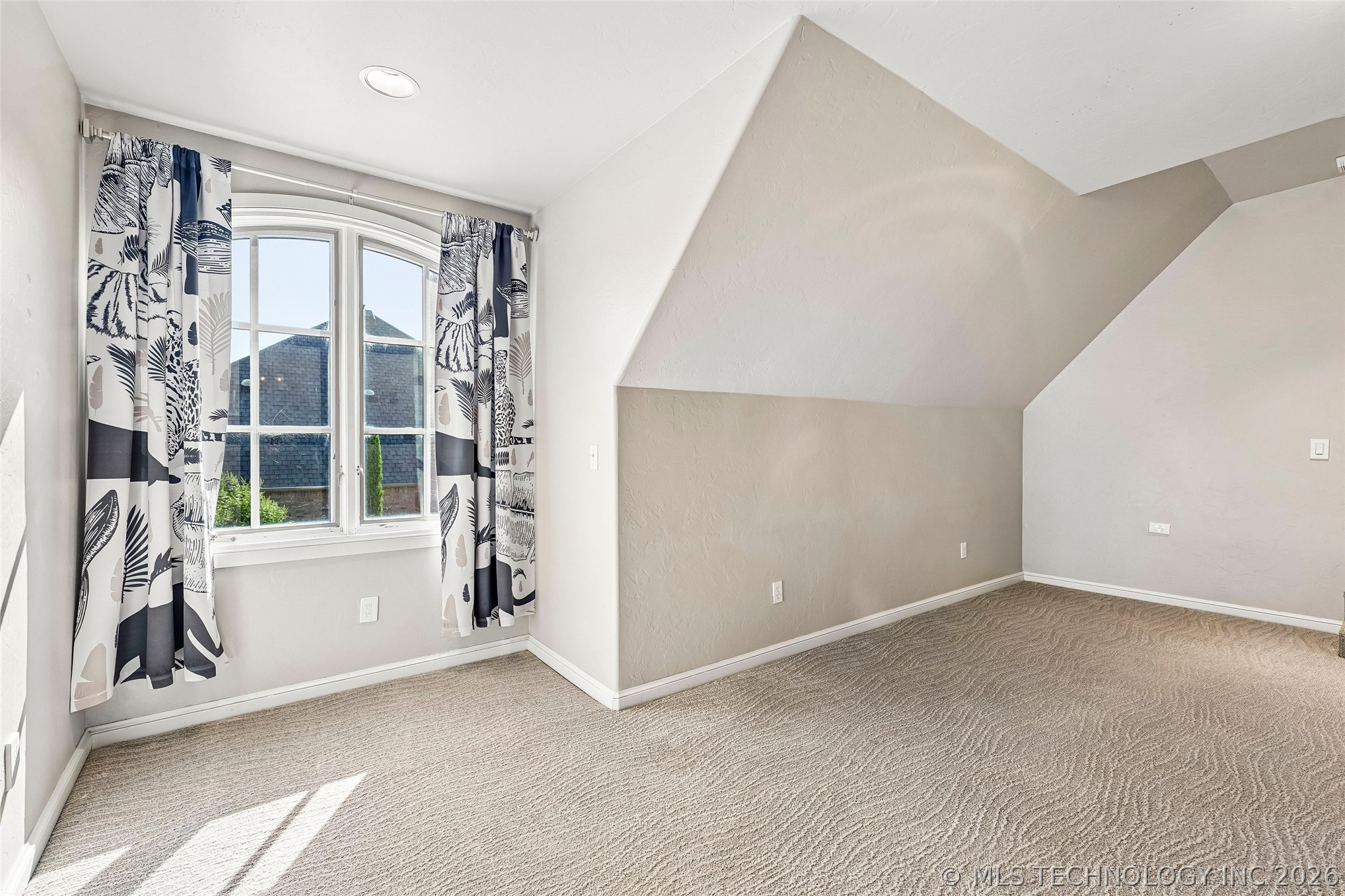 14813 Hollyhock Drive Property Photo 25
