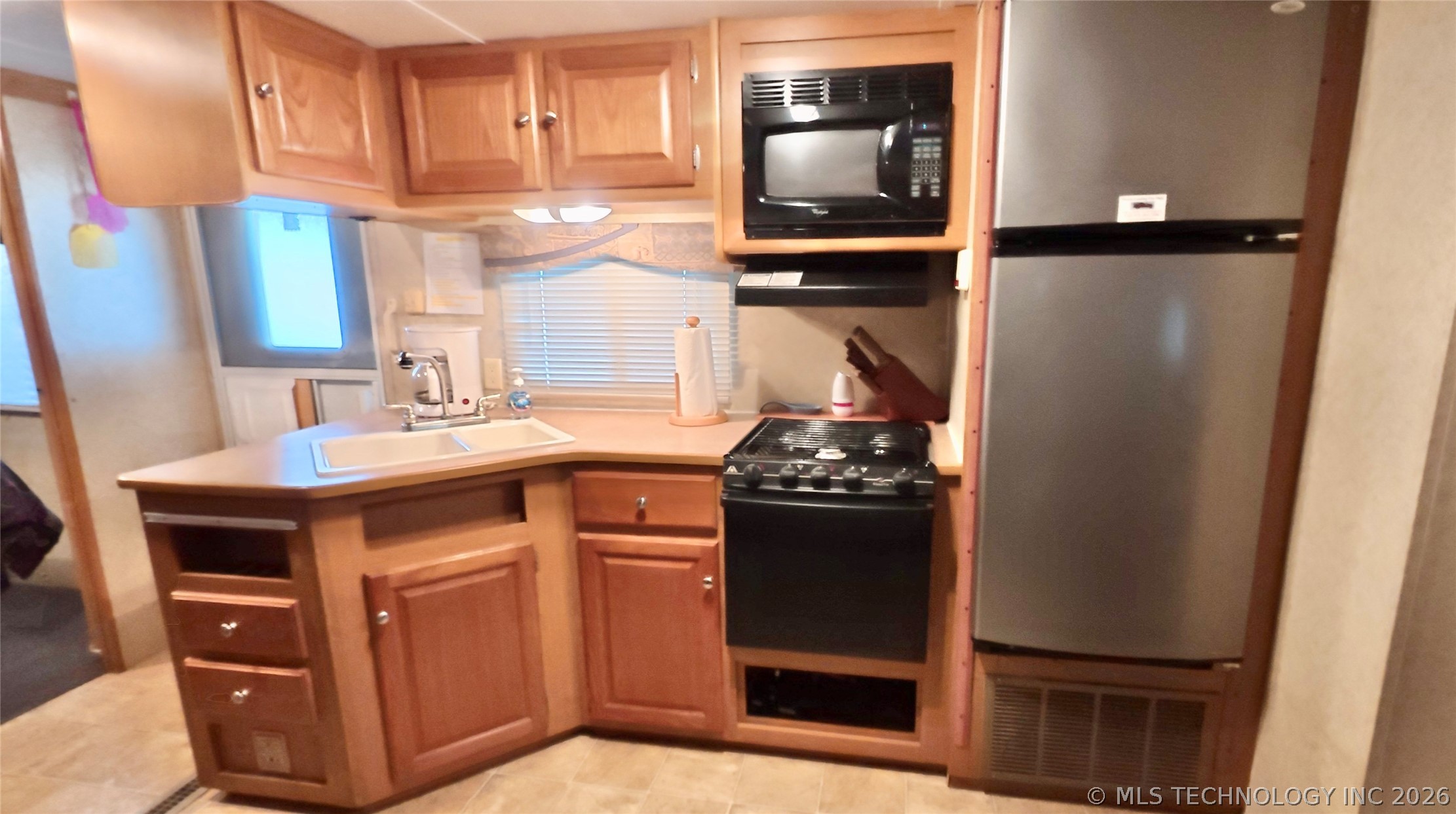 10 S 1144 Road Property Photo 16