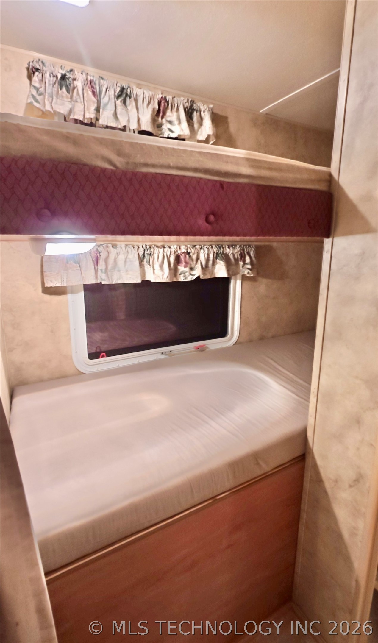 10 S 1144 Road Property Photo 21