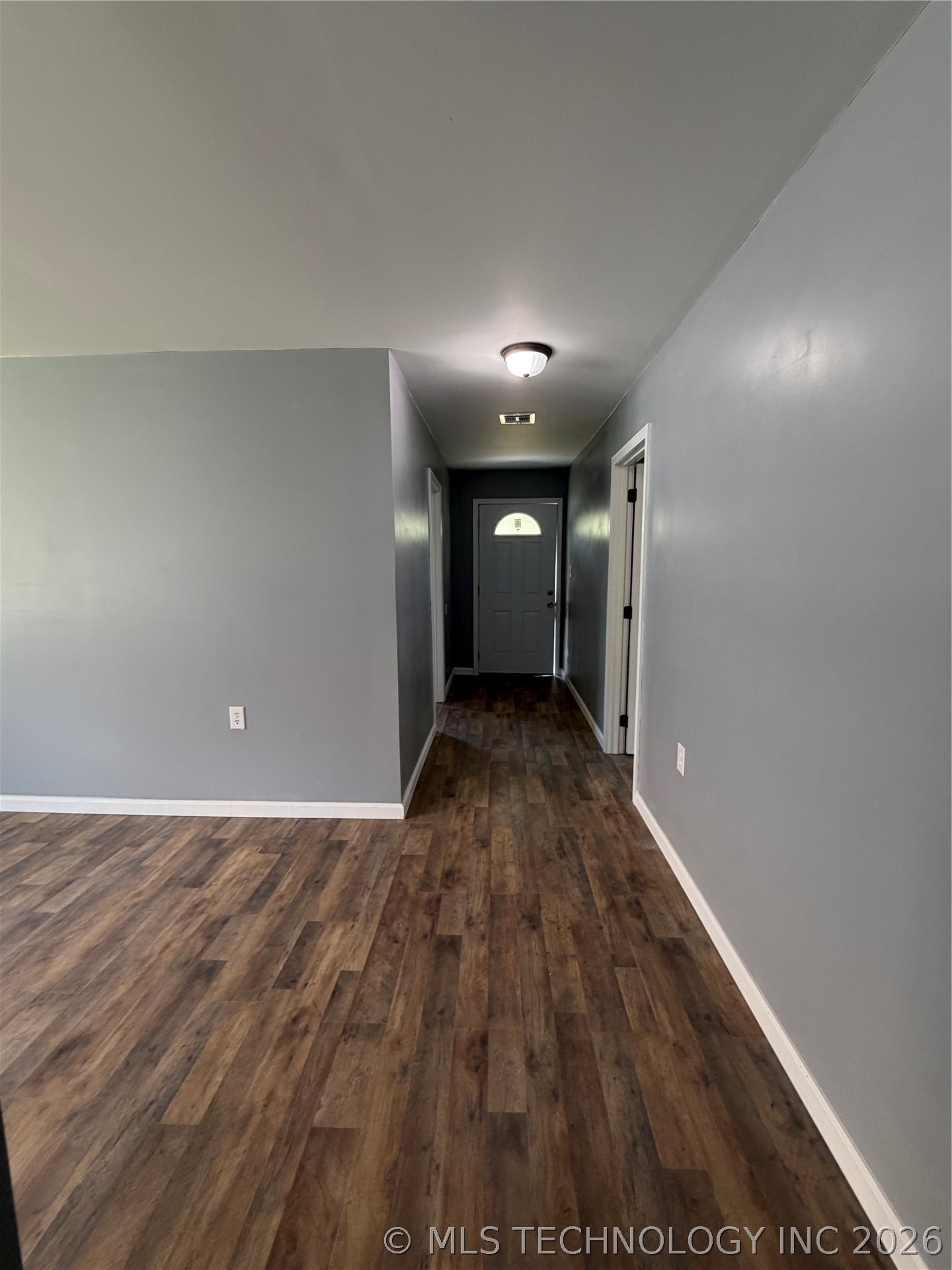 805 N J Street Property Photo 4
