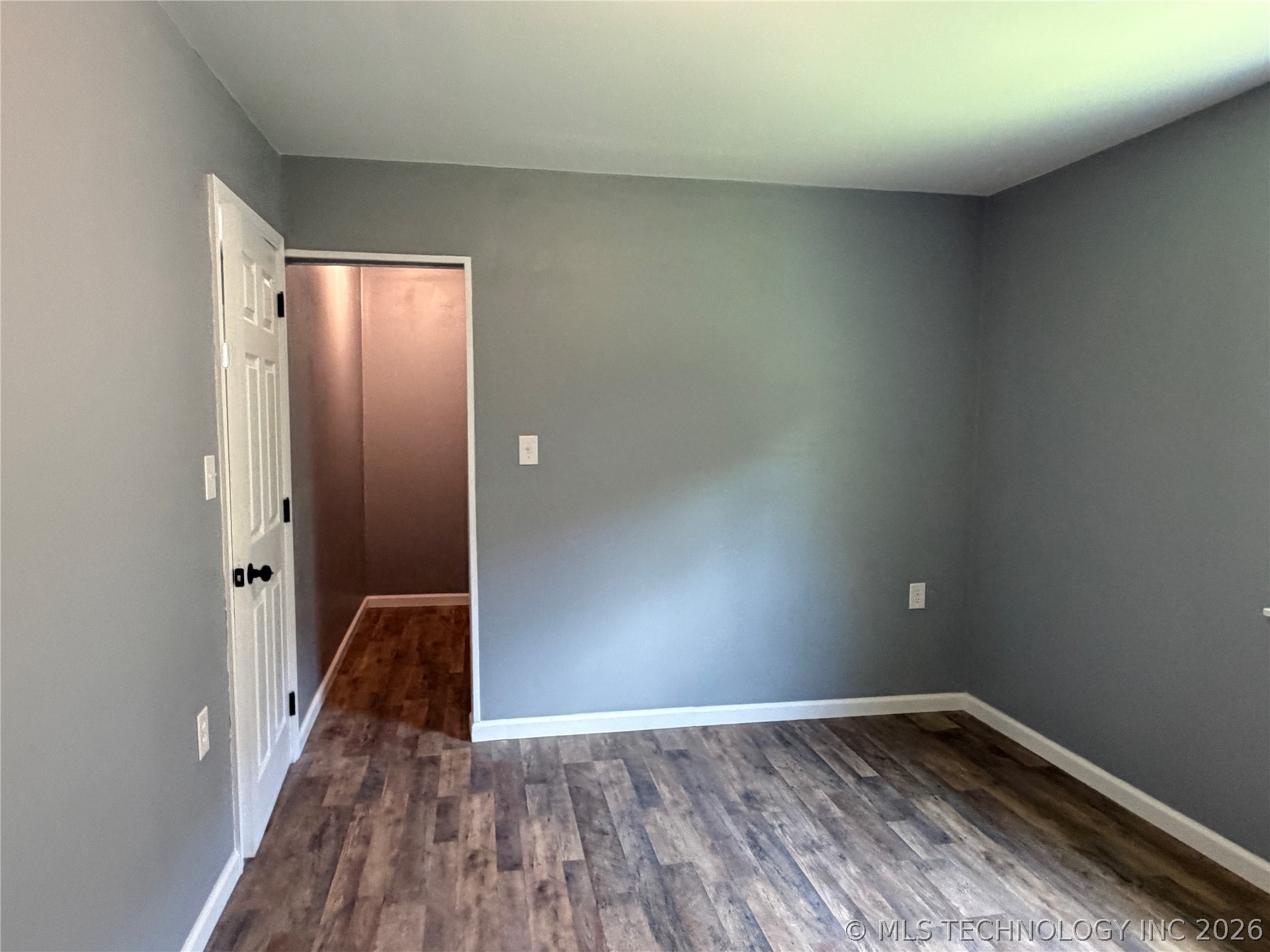805 N J Street Property Photo 9