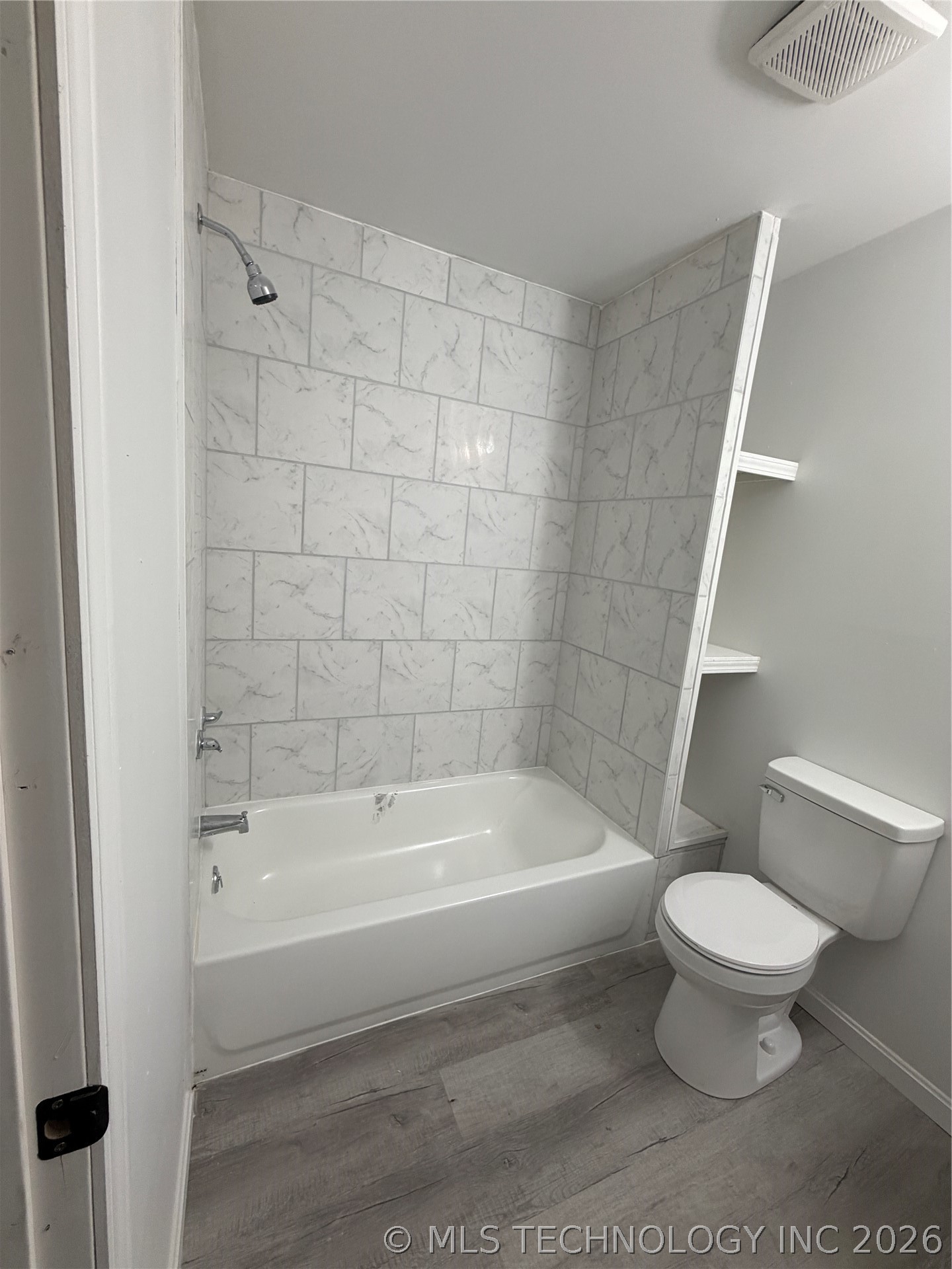 805 N J Street Property Photo 12