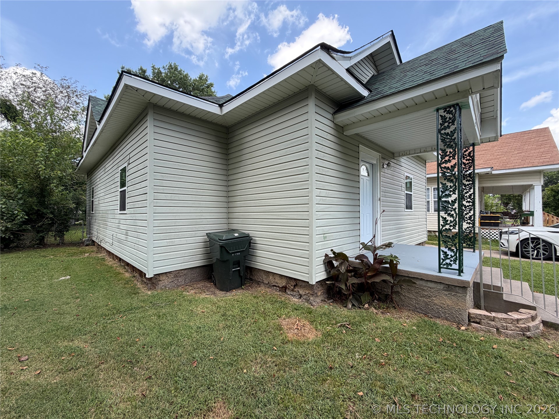 805 N J Street Property Photo 22