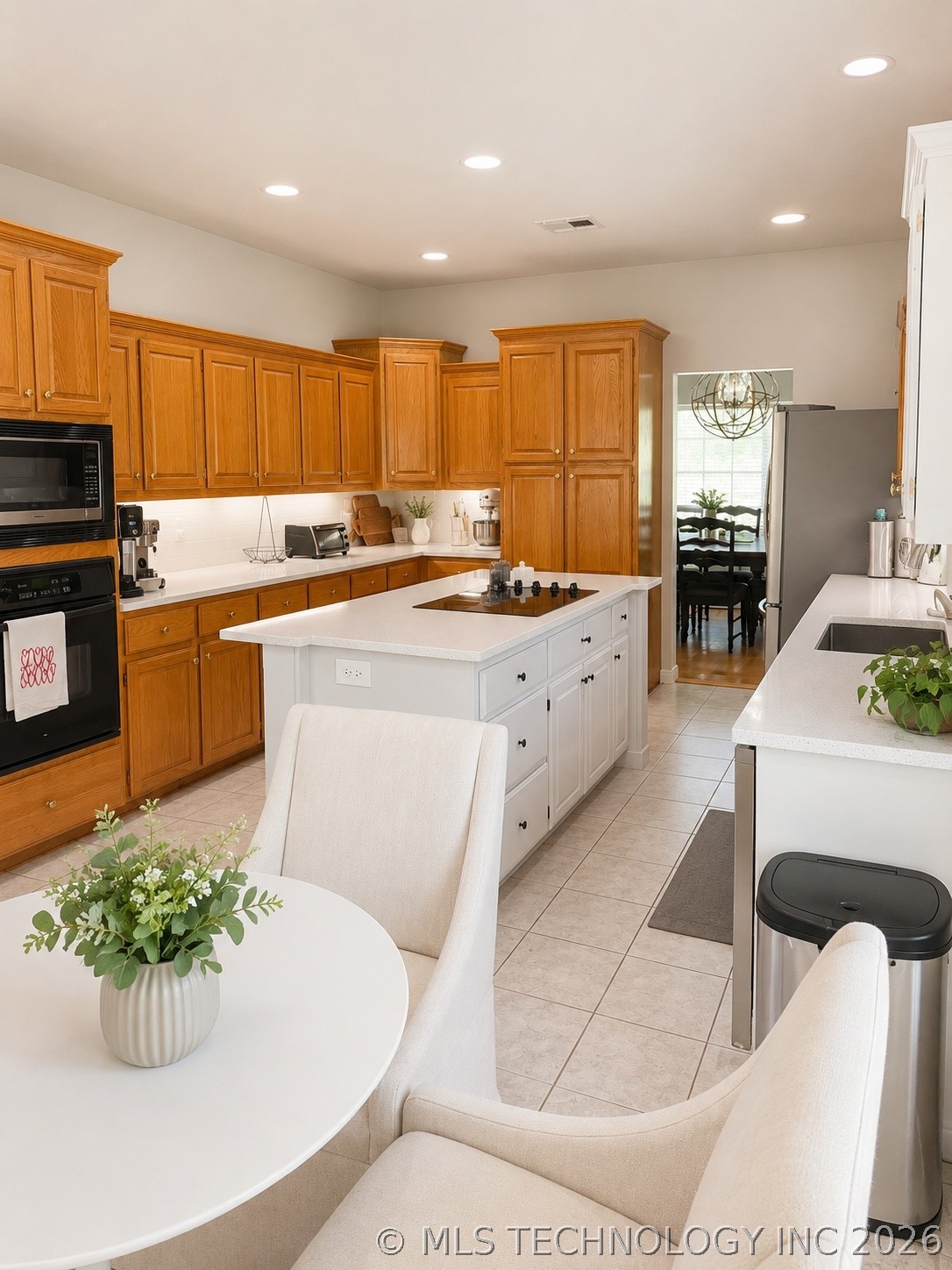 8424 Westway Road Property Photo 6