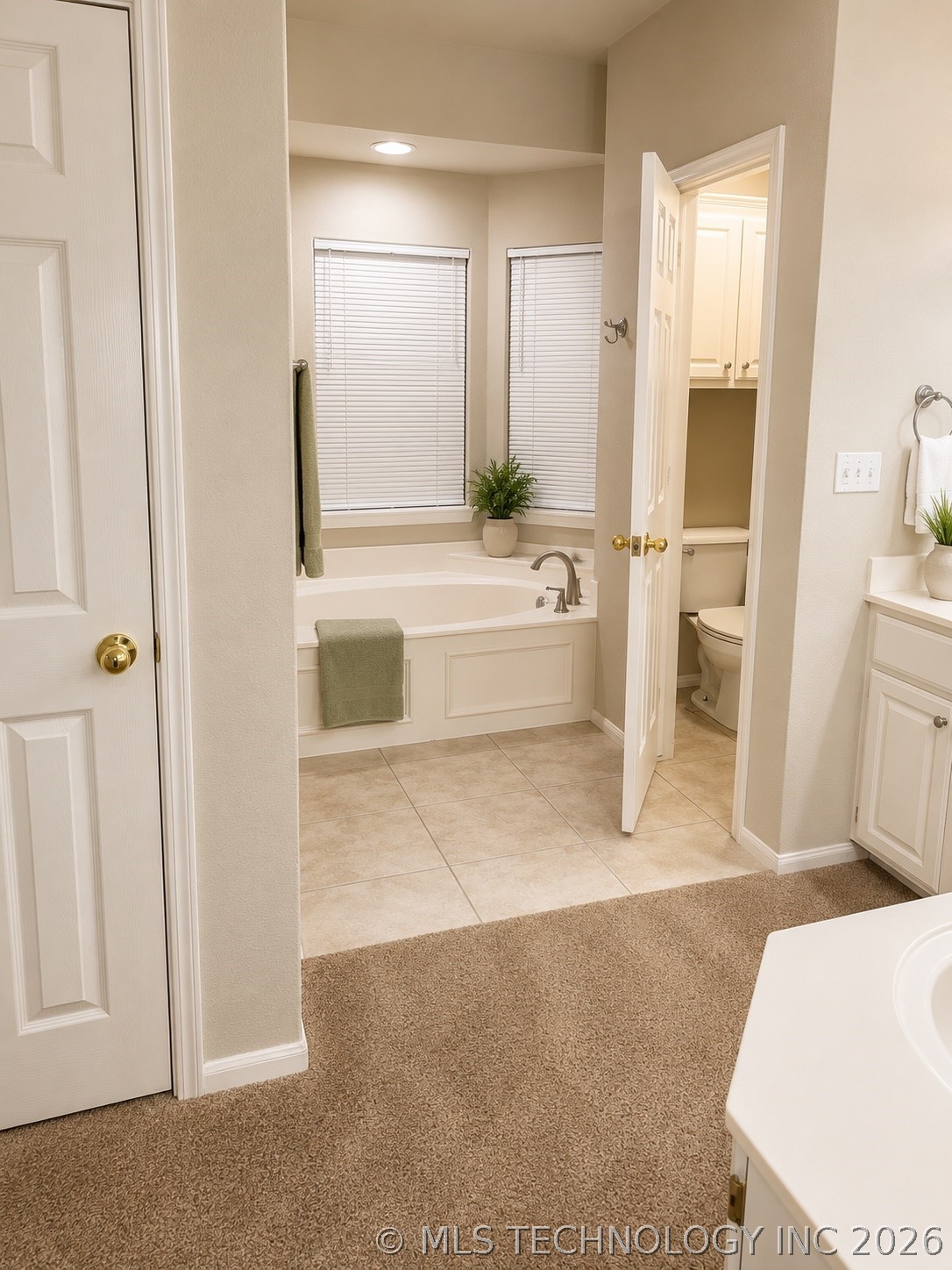 8424 Westway Road Property Photo 15