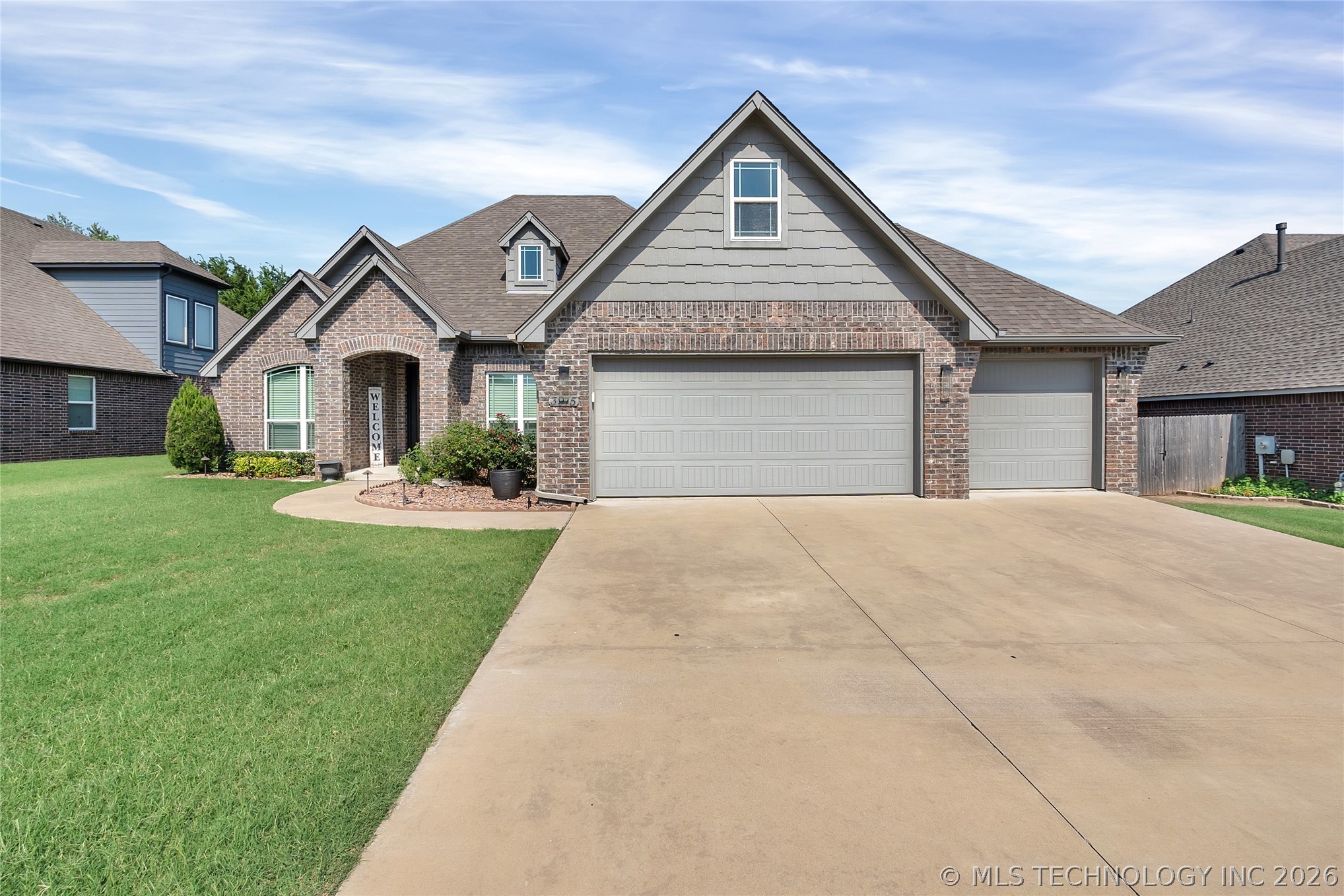 3915 S 15th Place