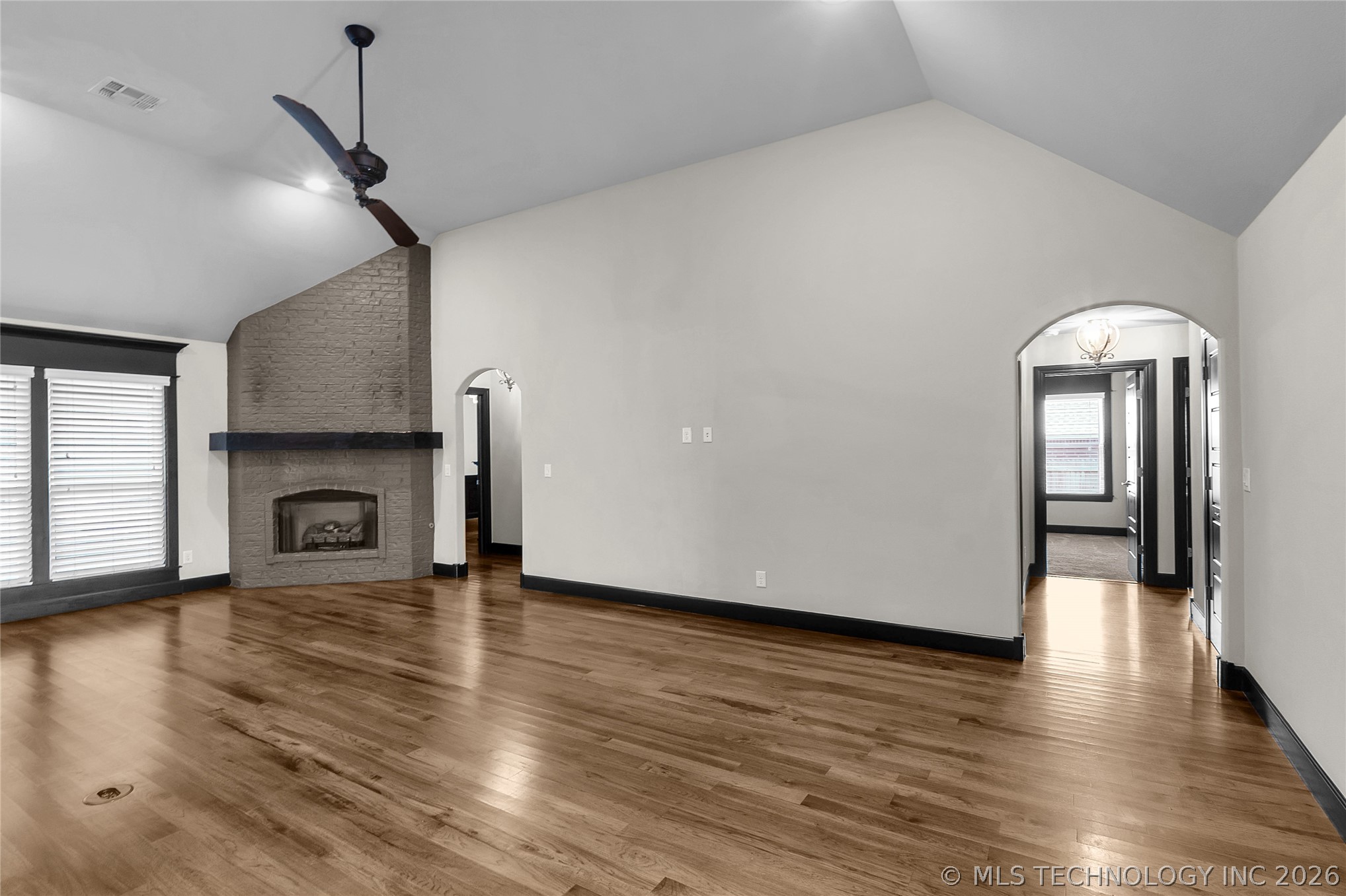 3915 S 15th Place Property Photo 11